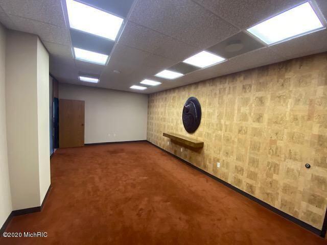 830 Pleasant Street 5, St. Joseph Unit: 5