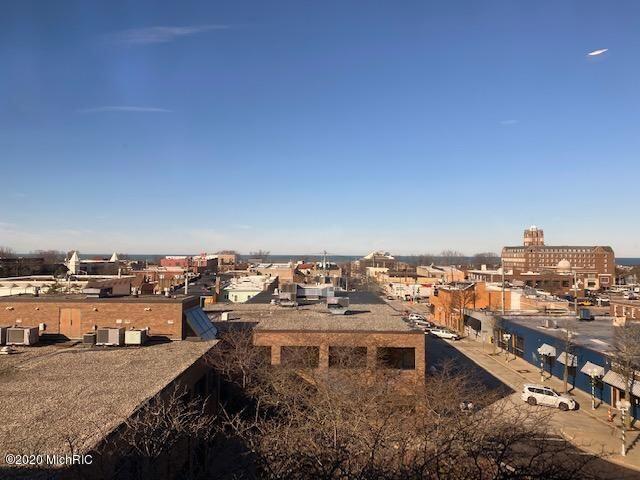 830 Pleasant Street 5, St. Joseph Unit: 5