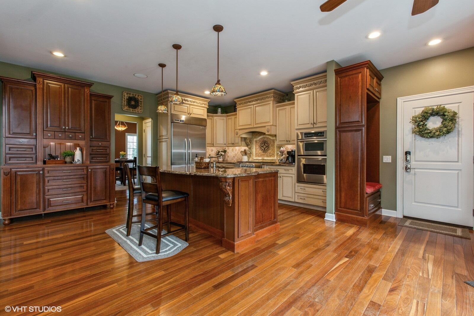 1936 Hidden Pines Trail