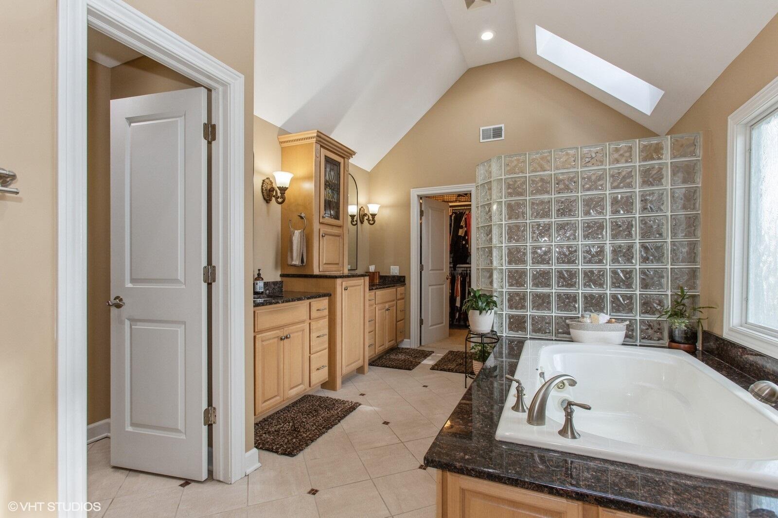 1936 Hidden Pines Trail