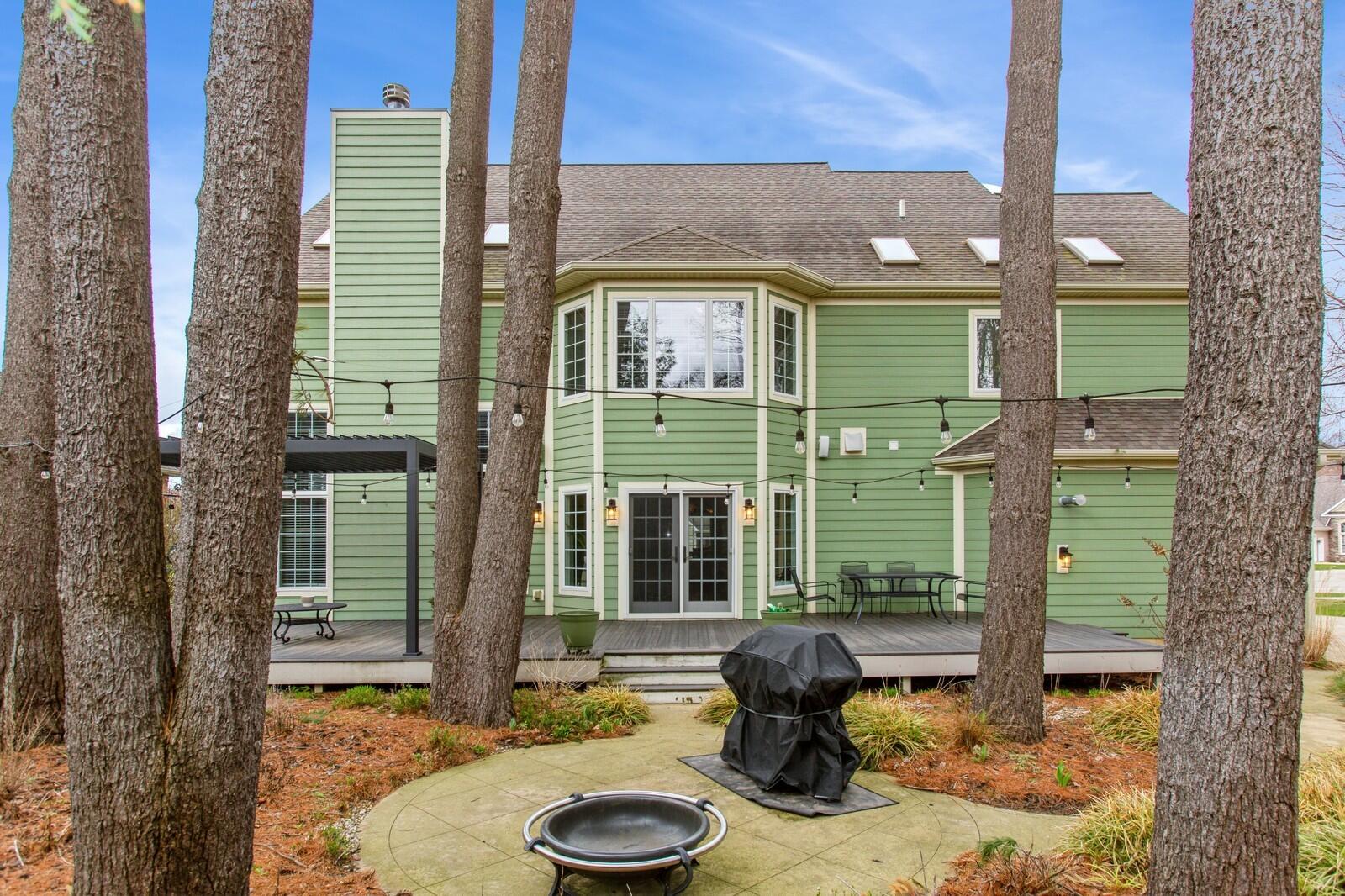 1936 Hidden Pines Trail