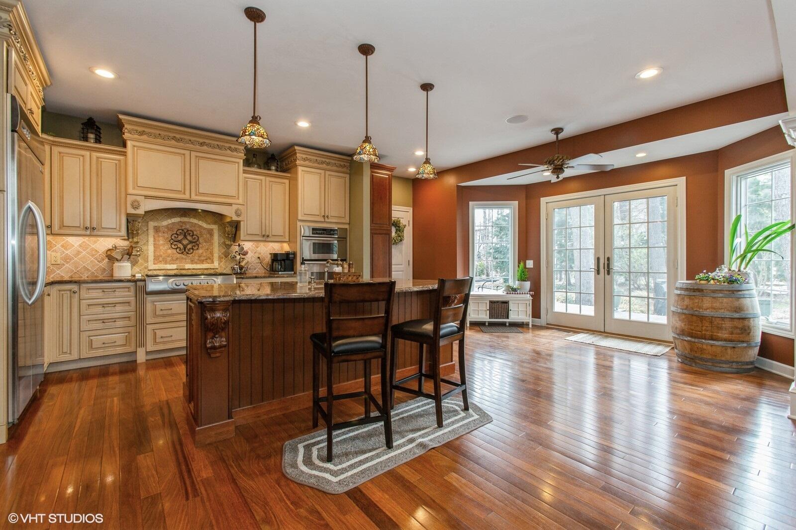 1936 Hidden Pines Trail
