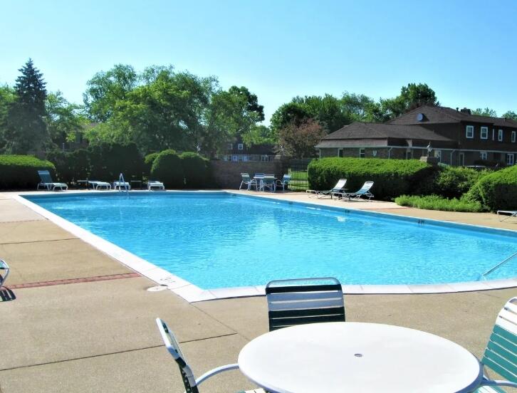 2553 Bristol Terrace, St. Joseph