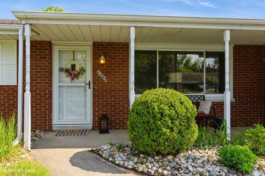 1787 Trafalgar Drive, St. Joseph