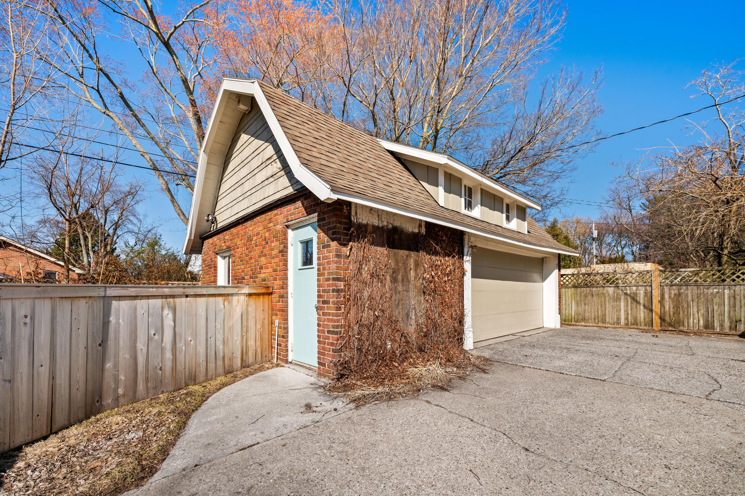 1908 Niles Avenue, St. Joseph