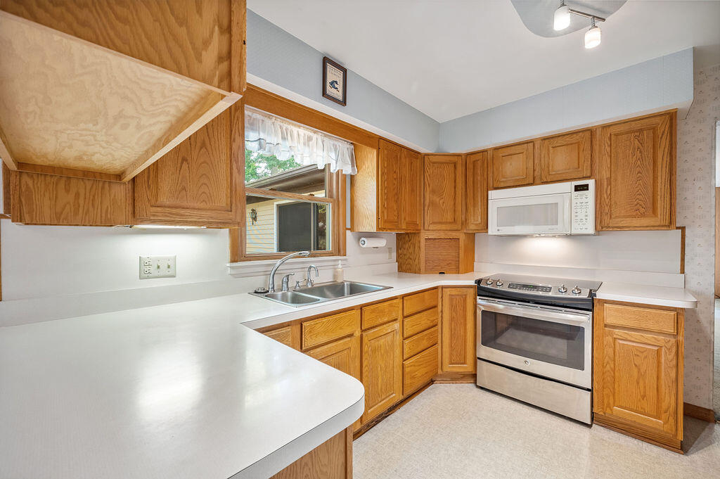 308 Winwood Avenue, St. Joseph