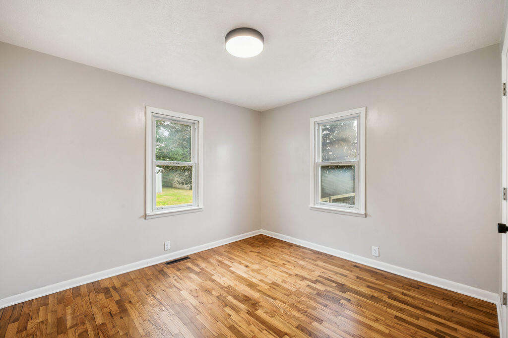 202 Pleasant Street