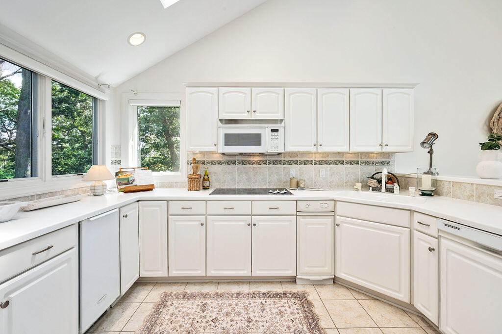 9922 Weko Drive