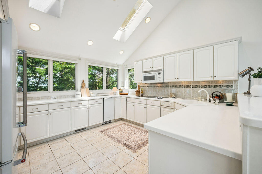 9922 Weko Drive
