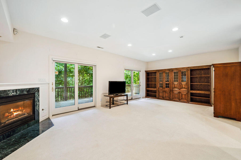 9922 Weko Drive