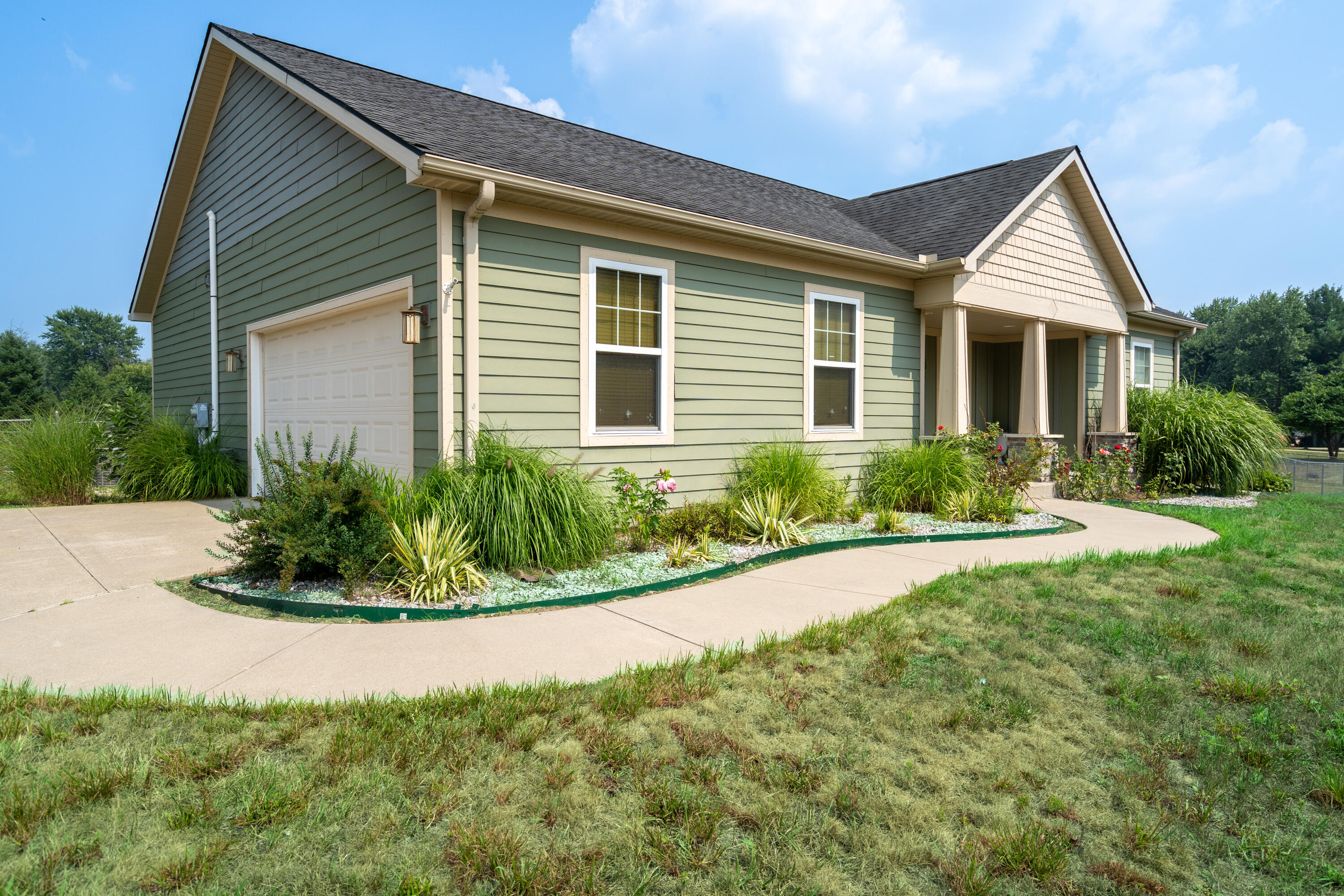 204 Corwin Meadows Drive