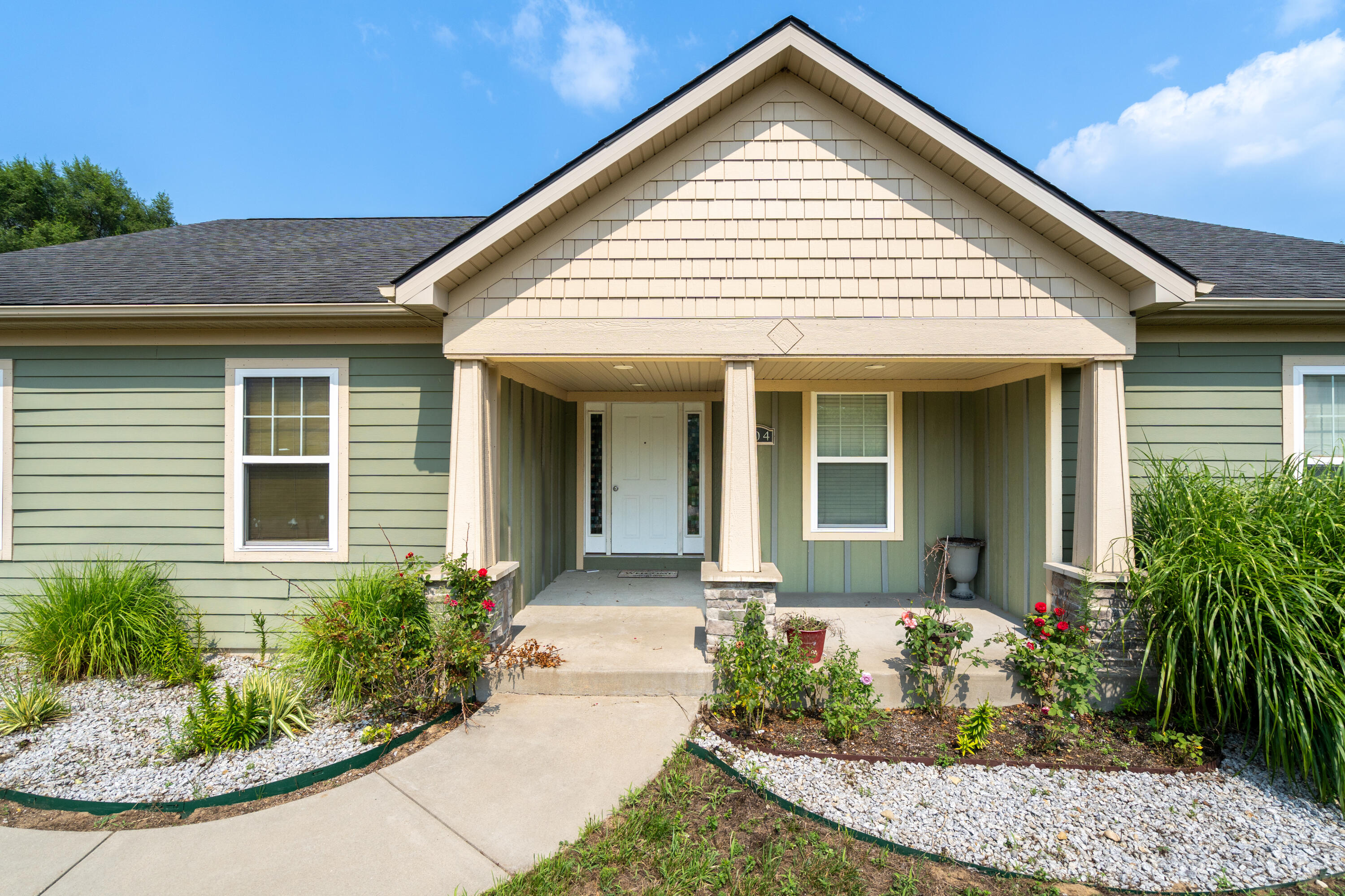 204 Corwin Meadows Drive