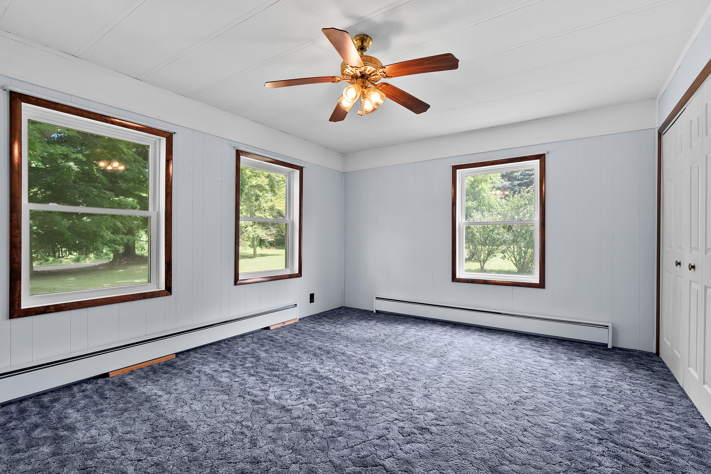 24369 Morton