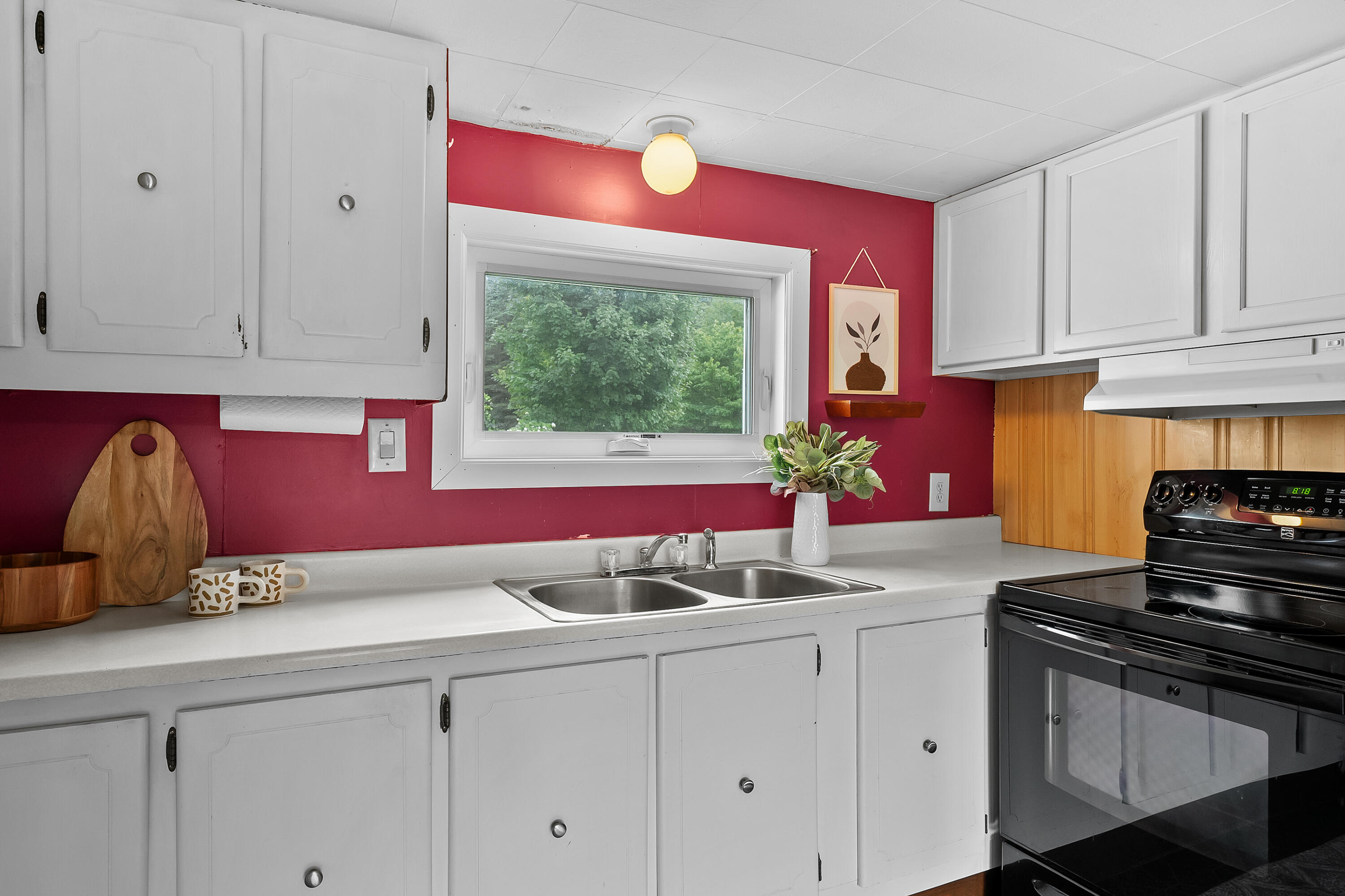 24369 Morton