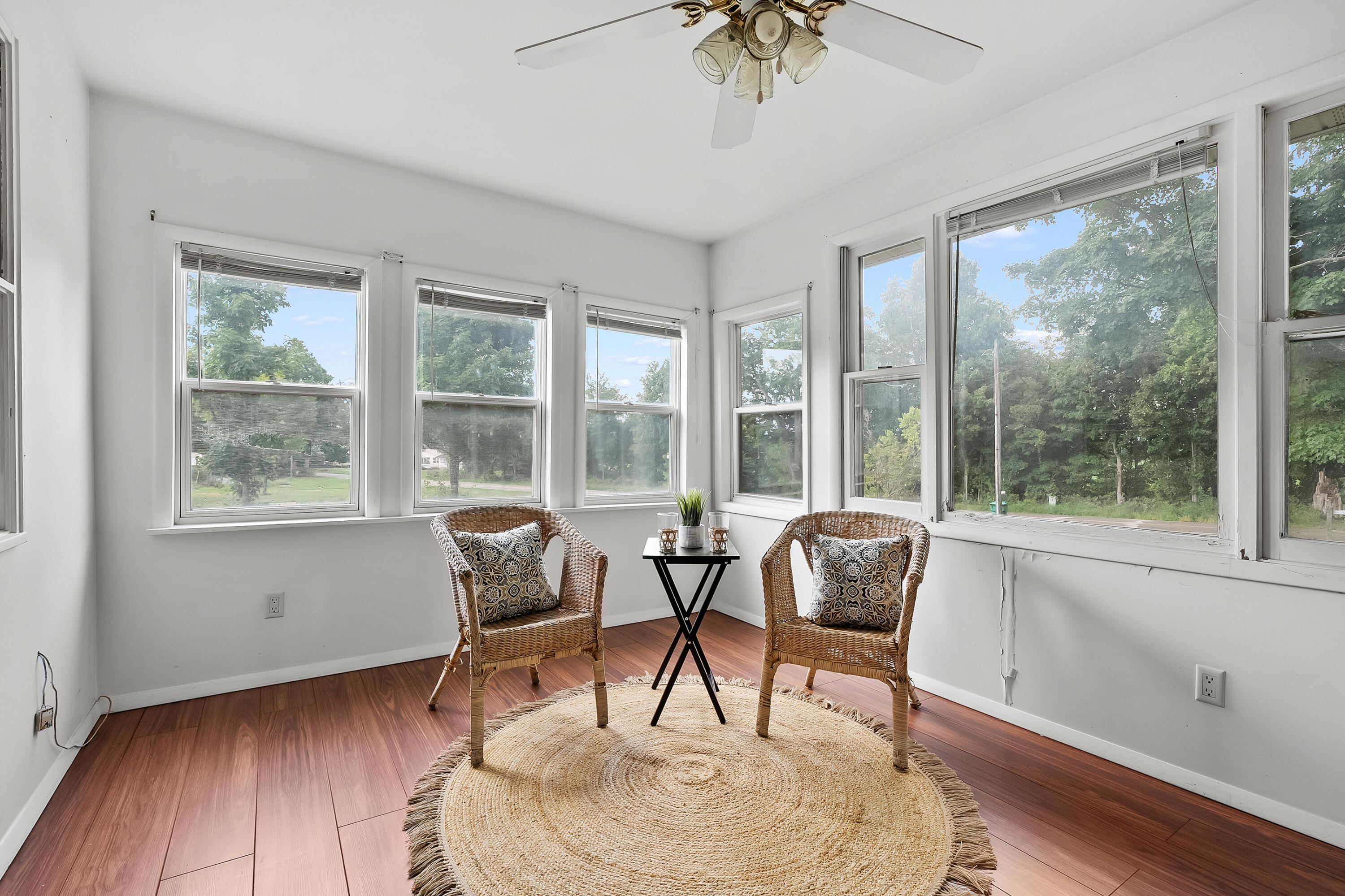 24369 Morton