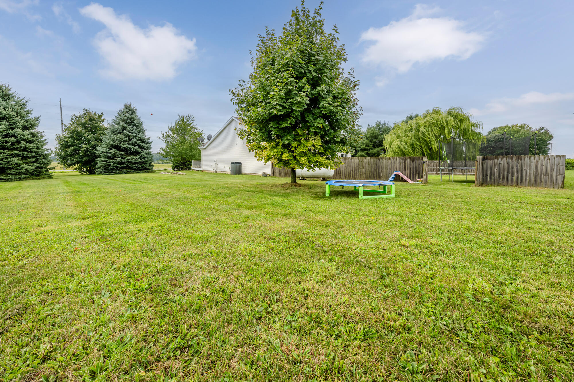 819 E Lemon Creek Road
