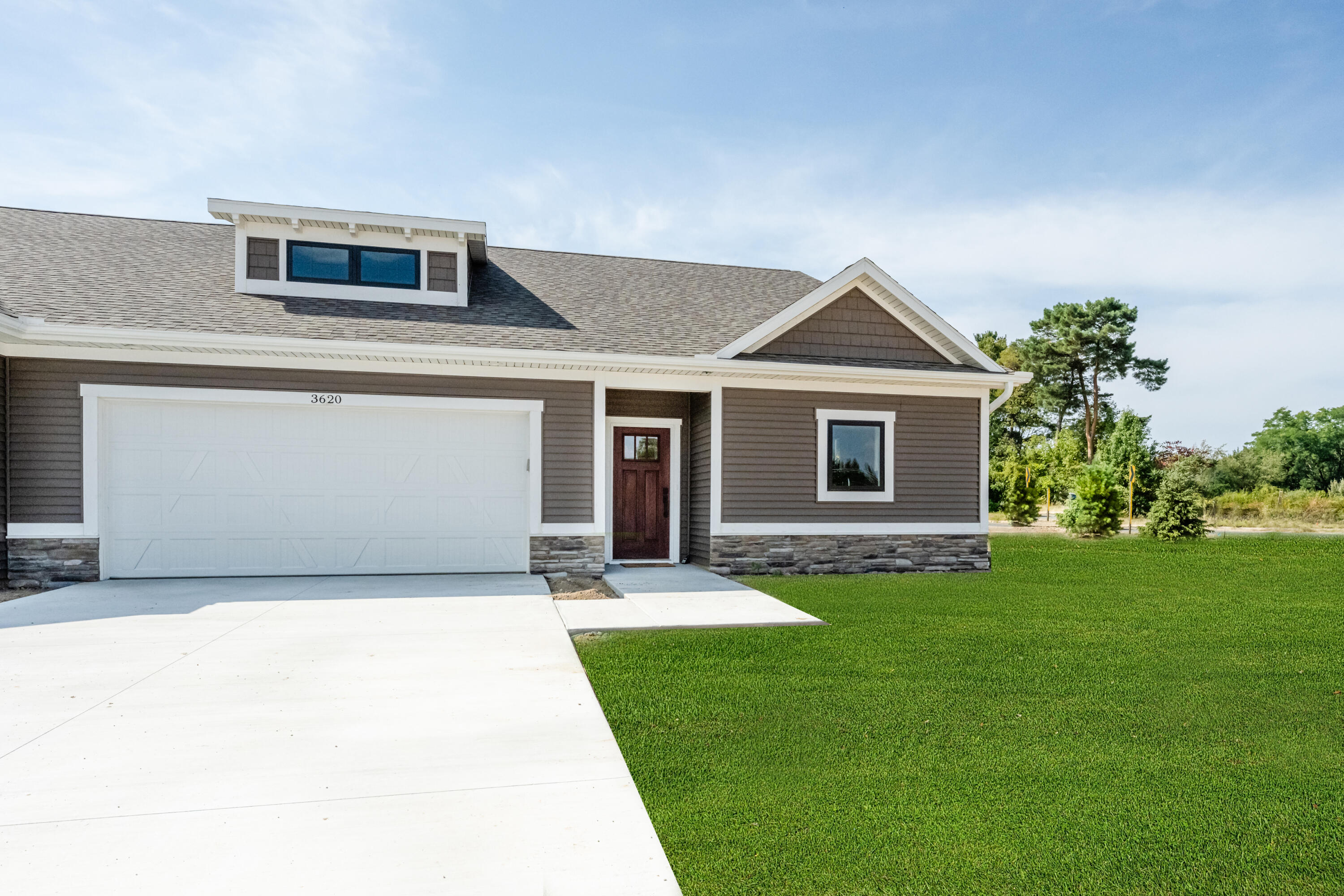 3620 Katherine Lane 1, St. Joseph Unit: 1