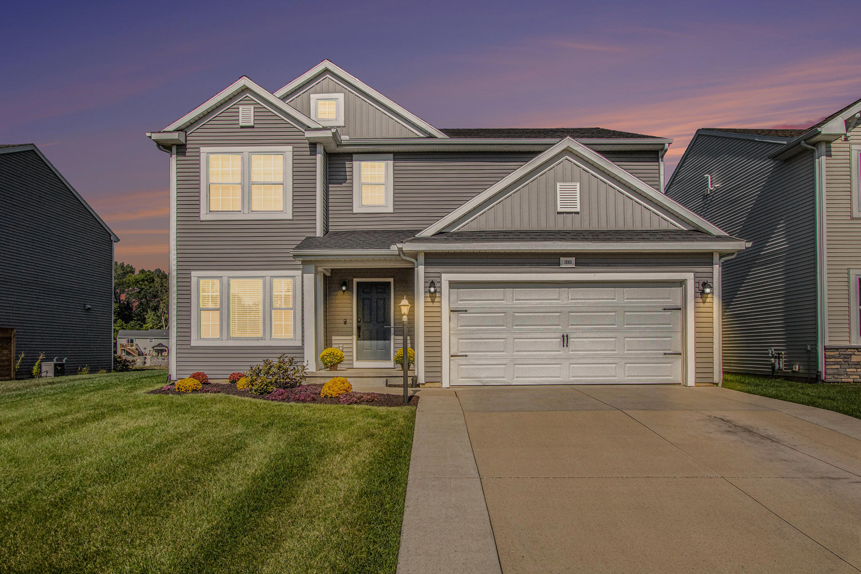 593 Trumpeter Bay Drive