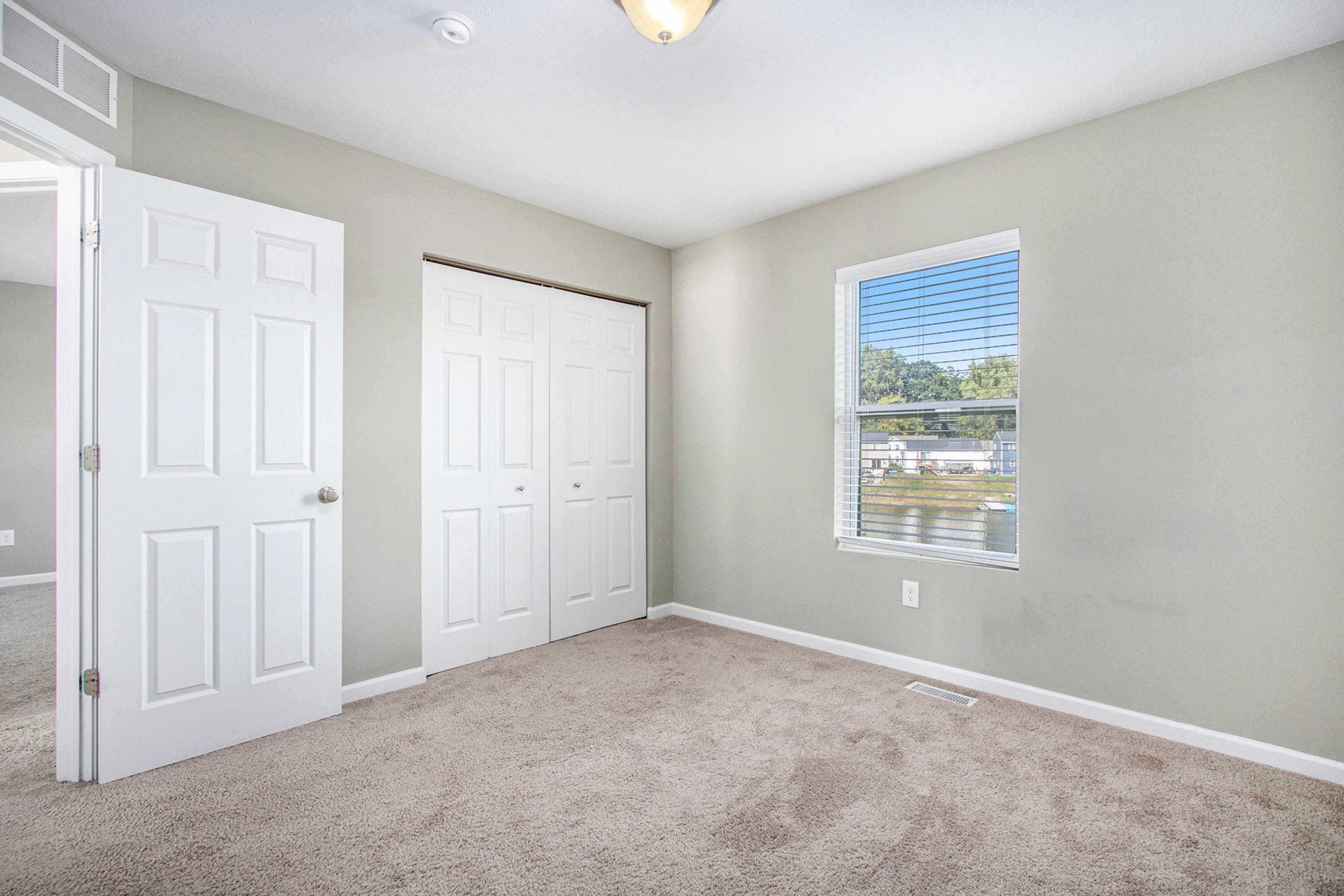 593 Trumpeter Bay Drive