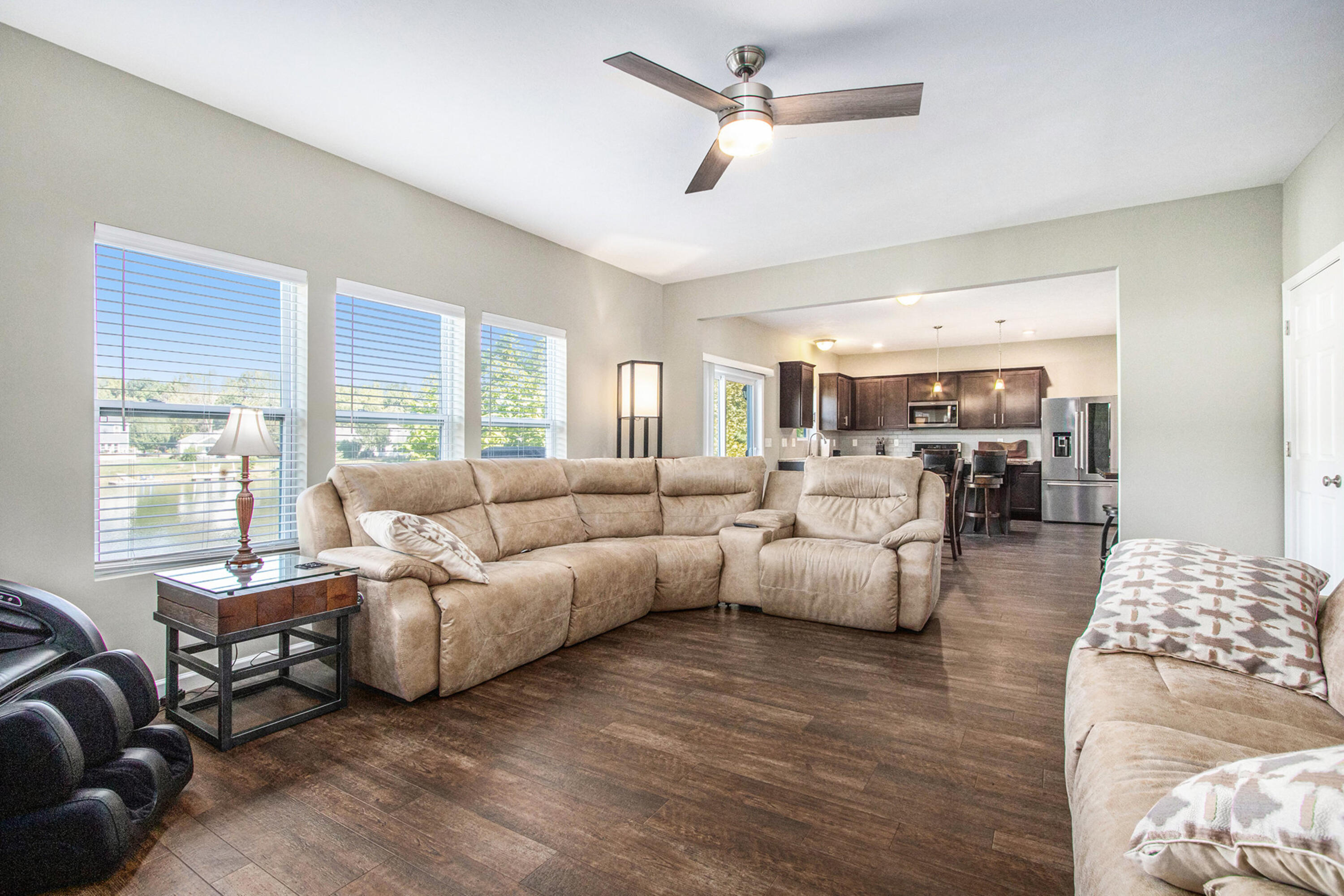 593 Trumpeter Bay Drive