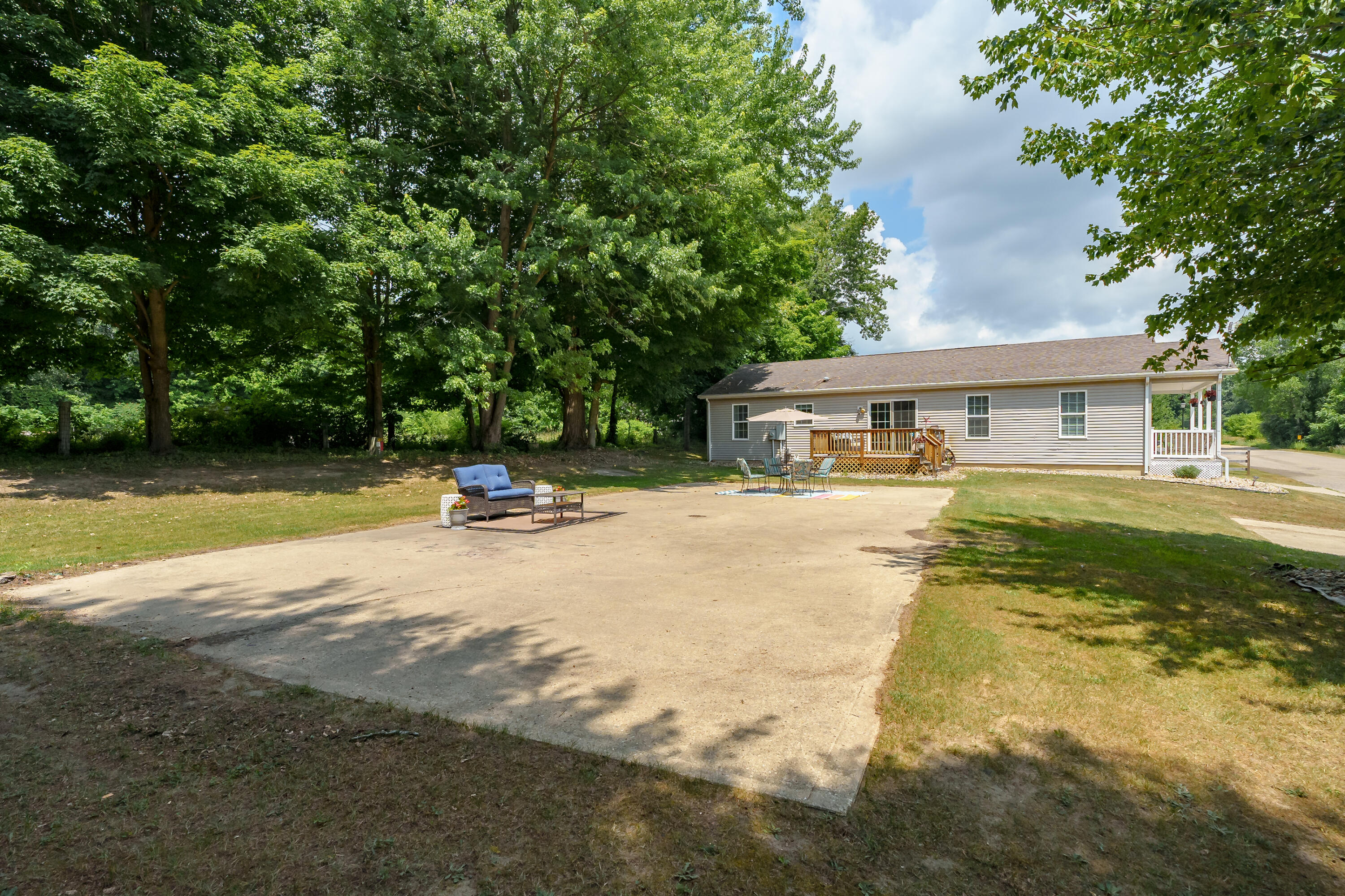 54438 River Birch Drive