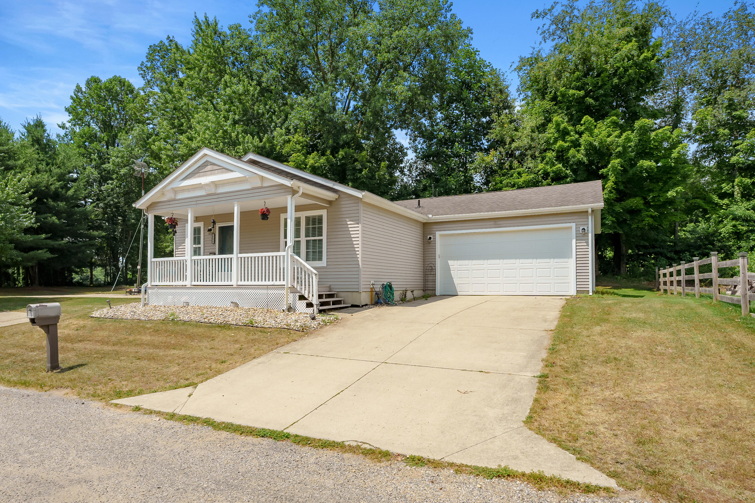 54438 River Birch Drive