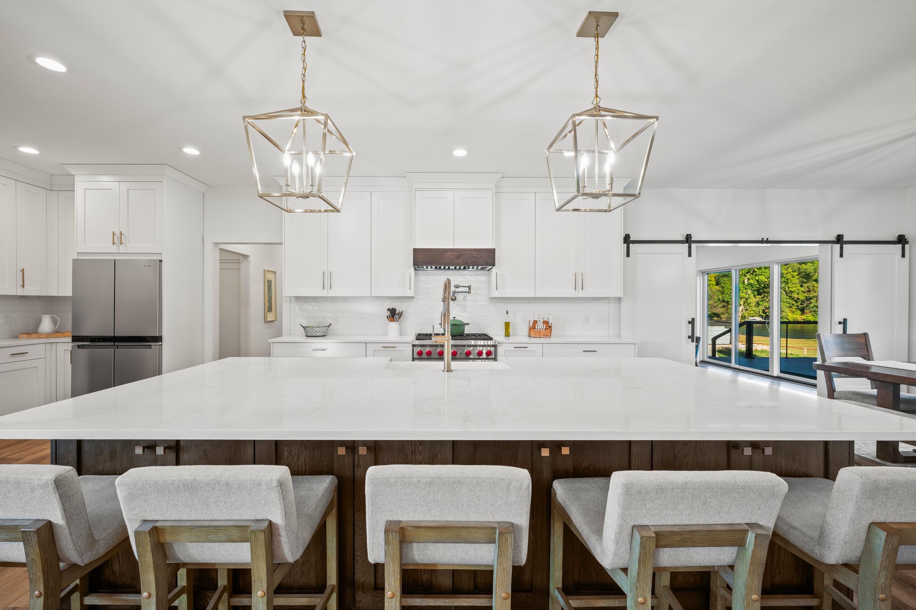 14211 Deer Path