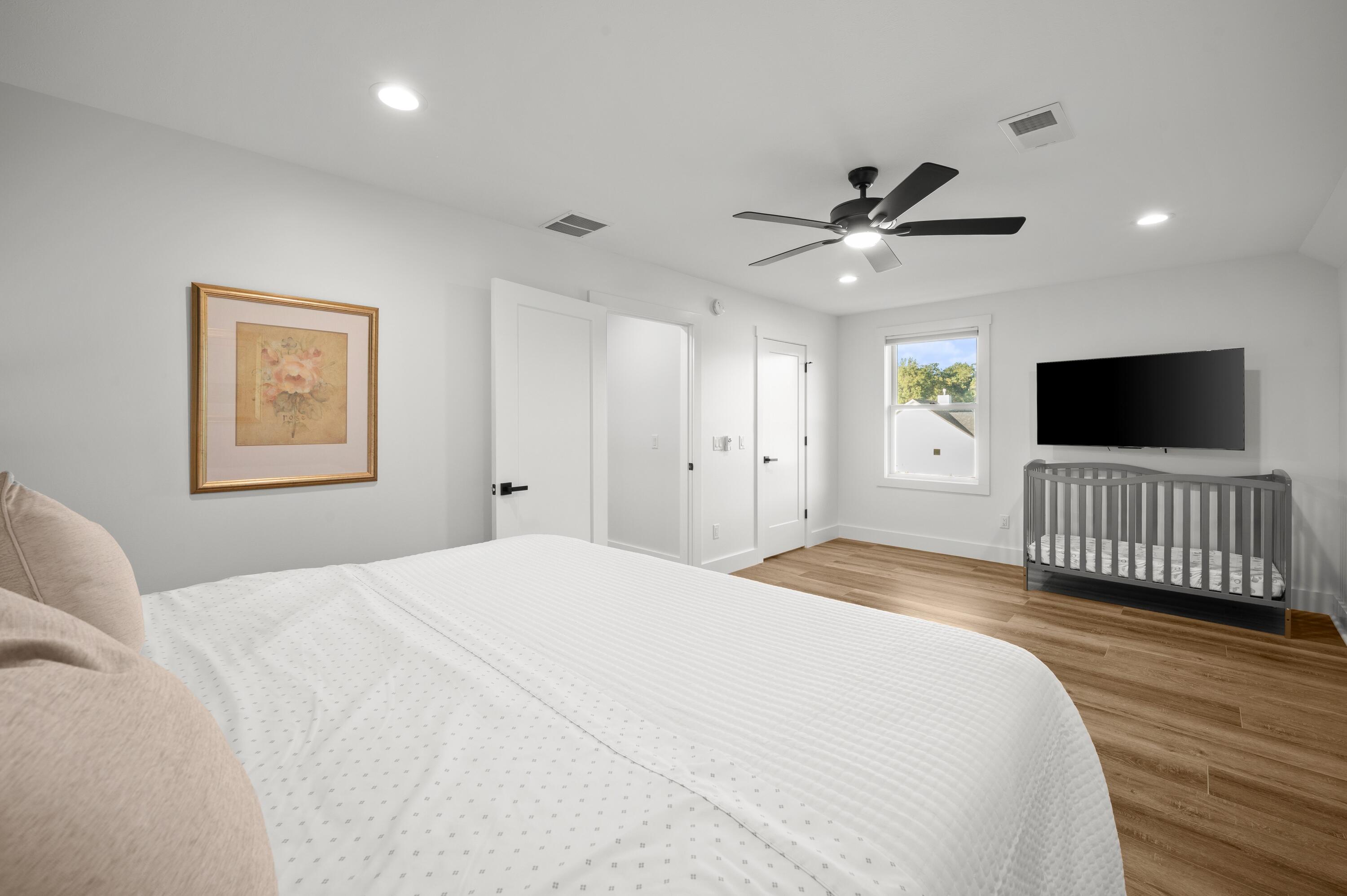 14211 Deer Path