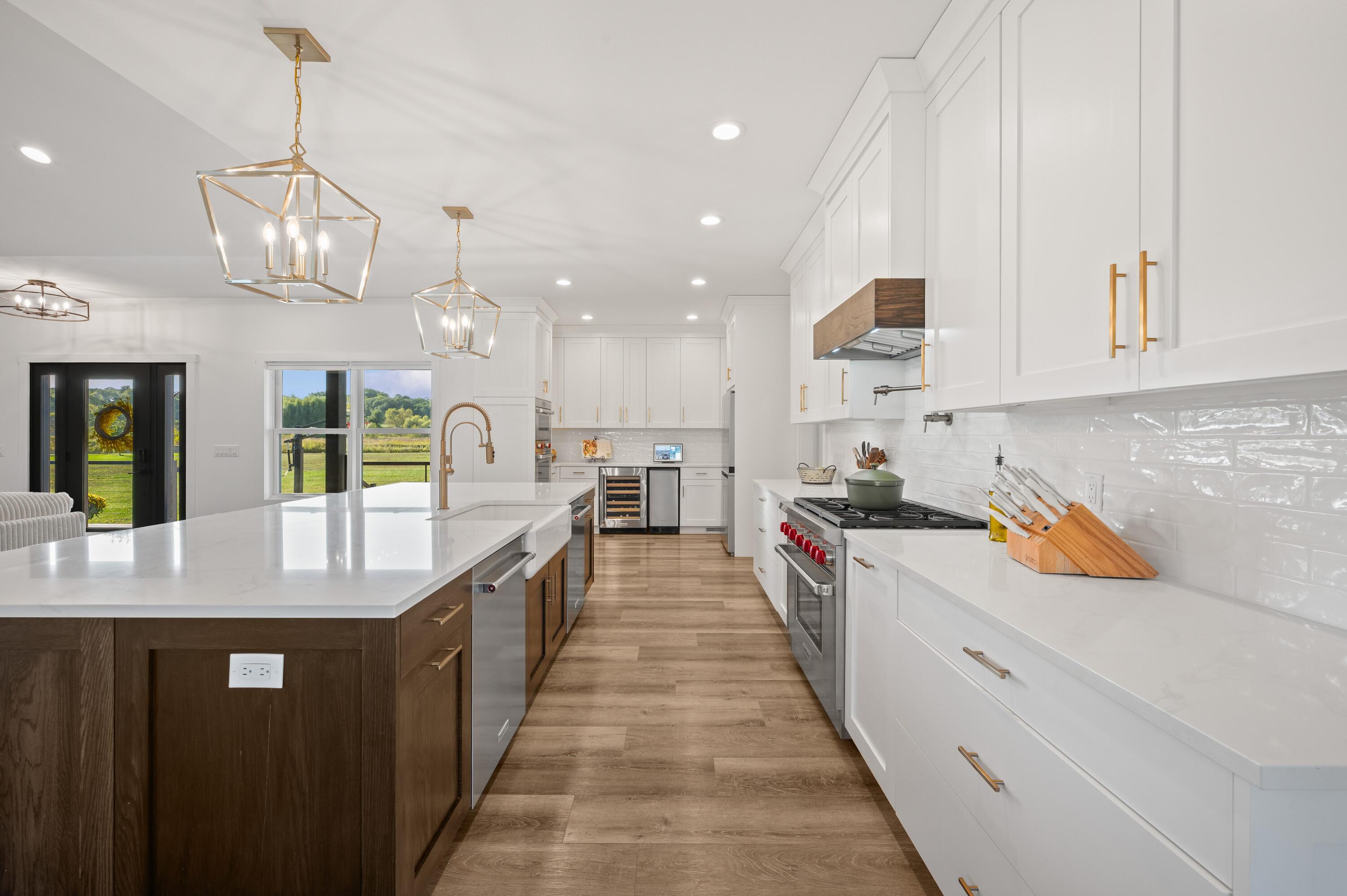 14211 Deer Path
