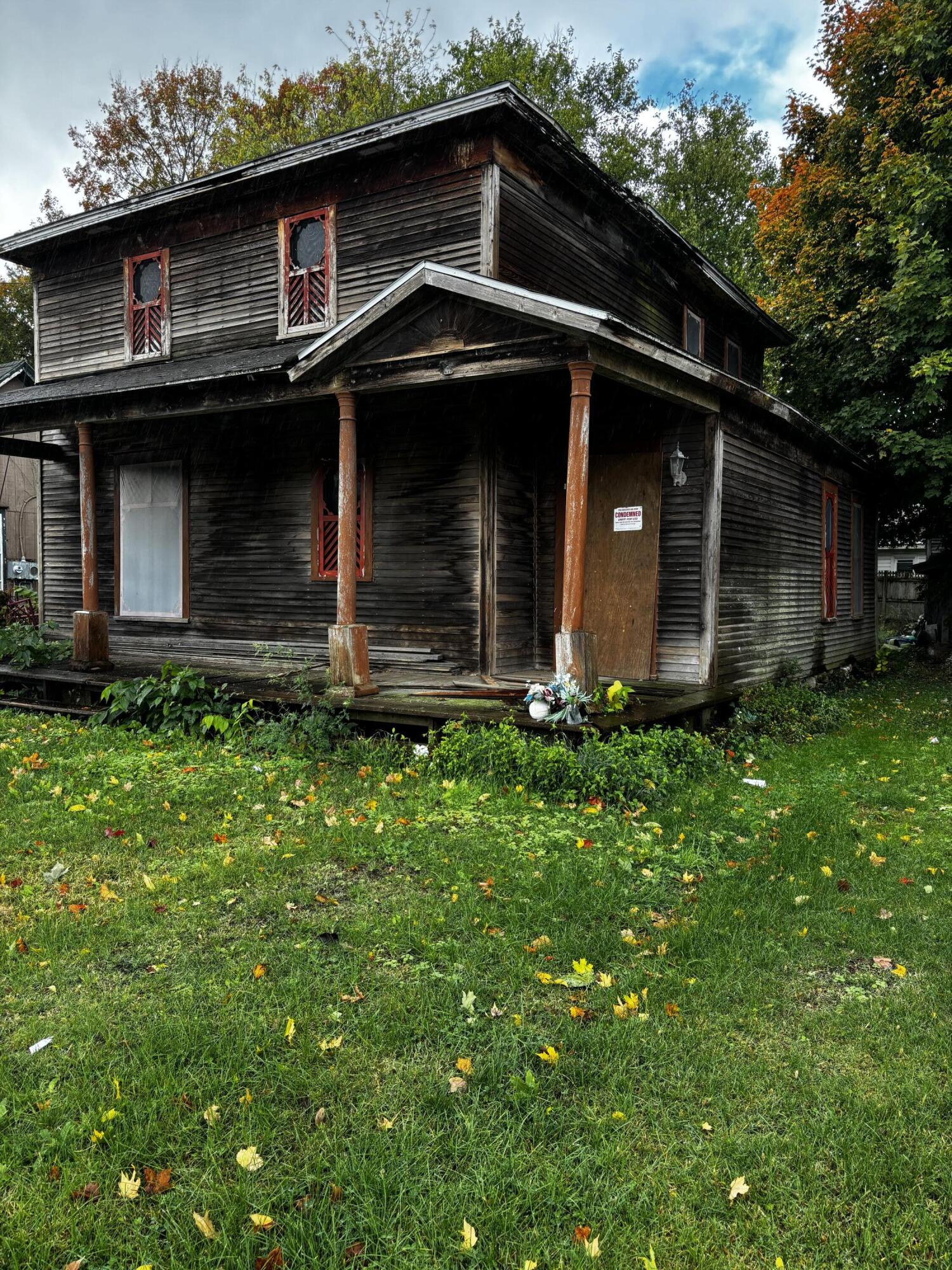 134 S Paw Paw Street