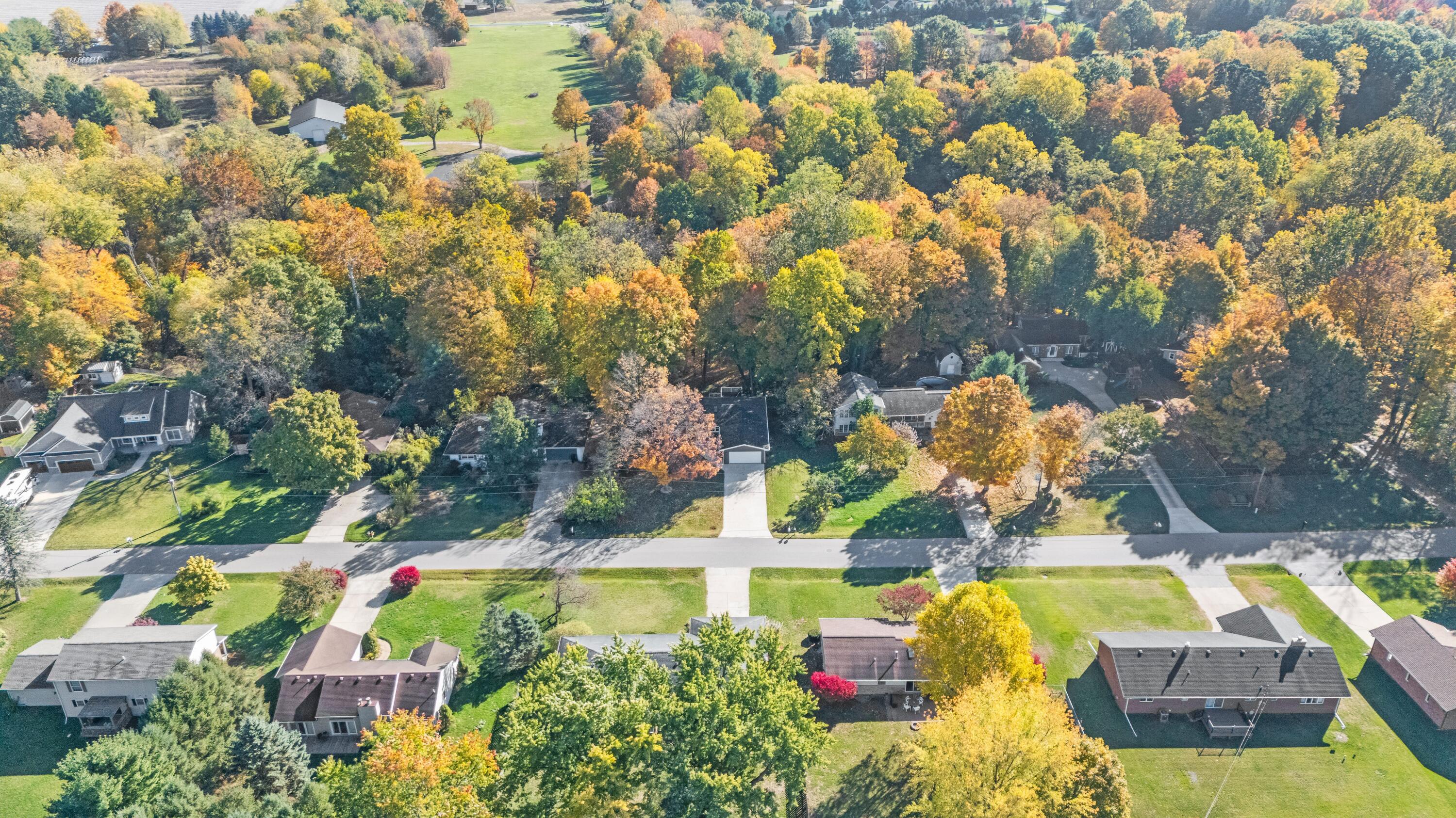 4747 Woodland Drive, St. Joseph