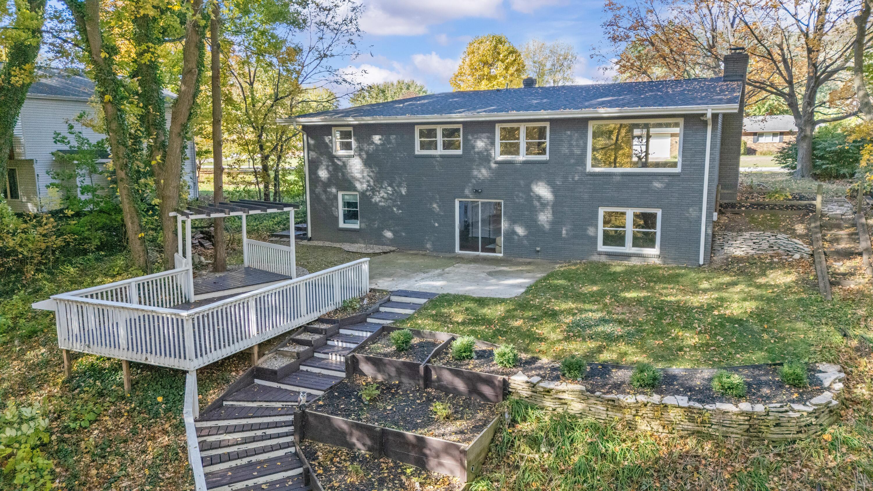 4747 Woodland Drive, St. Joseph