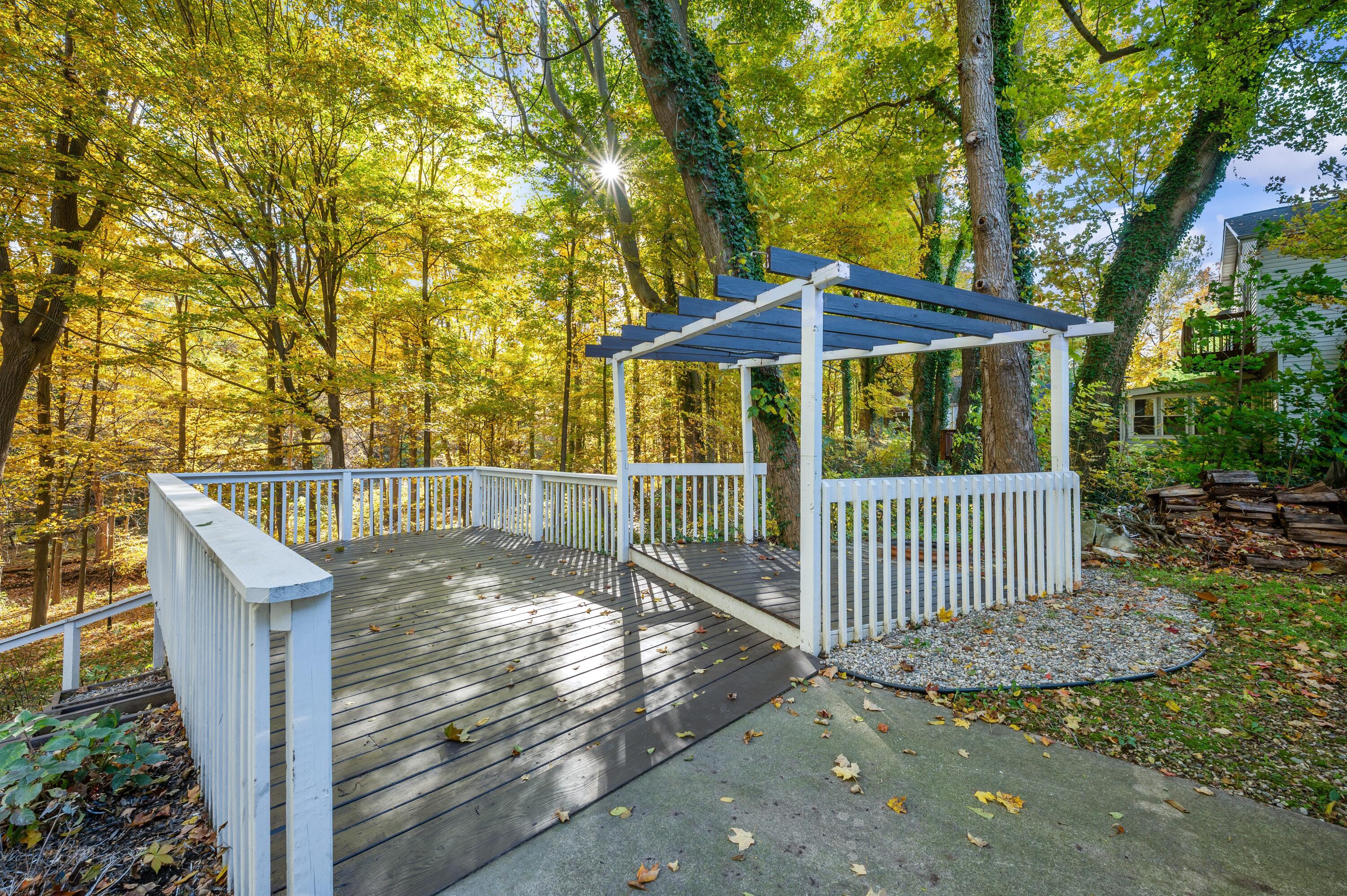 4747 Woodland Drive, St. Joseph