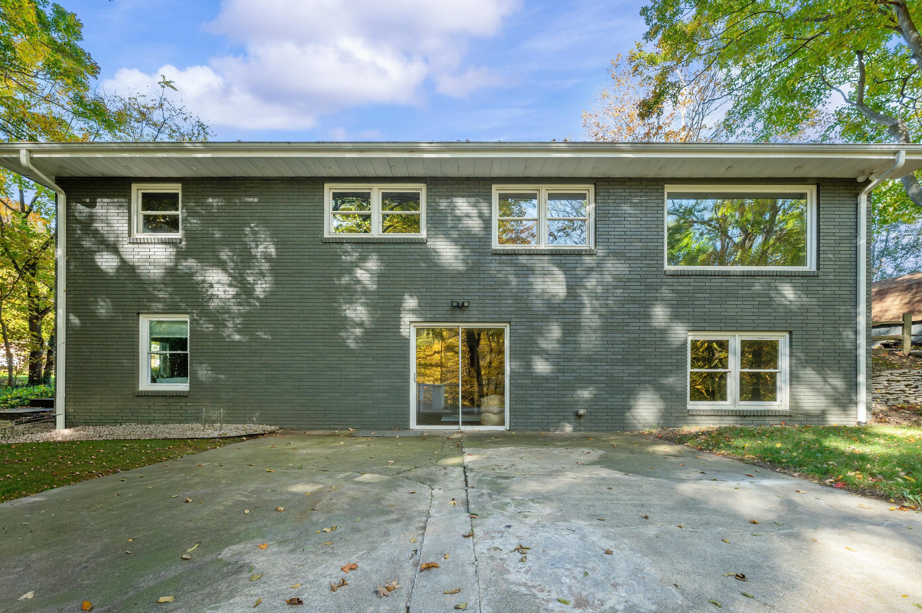 4747 Woodland Drive, St. Joseph