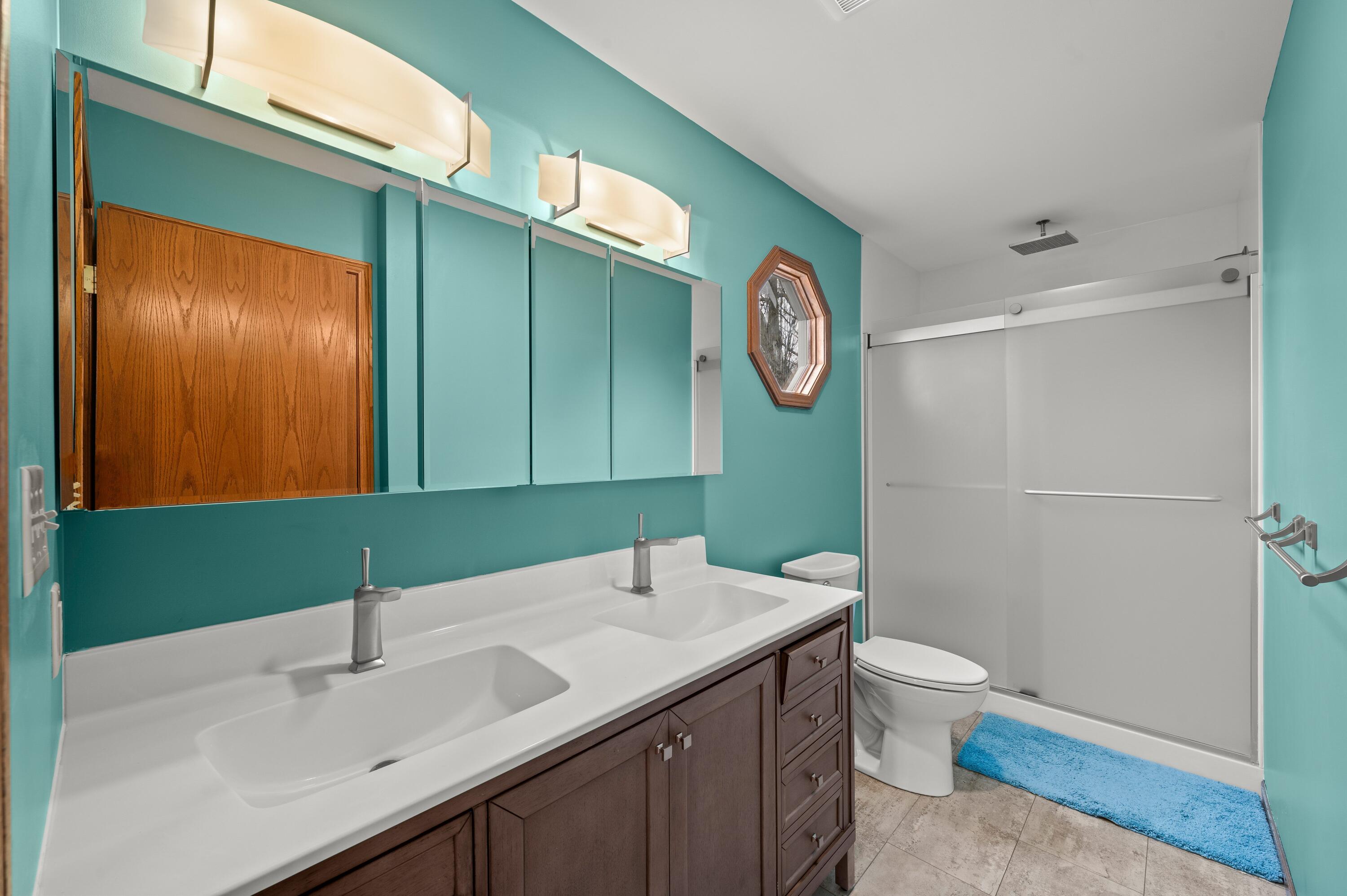 765 Oakridge Road, St. Joseph