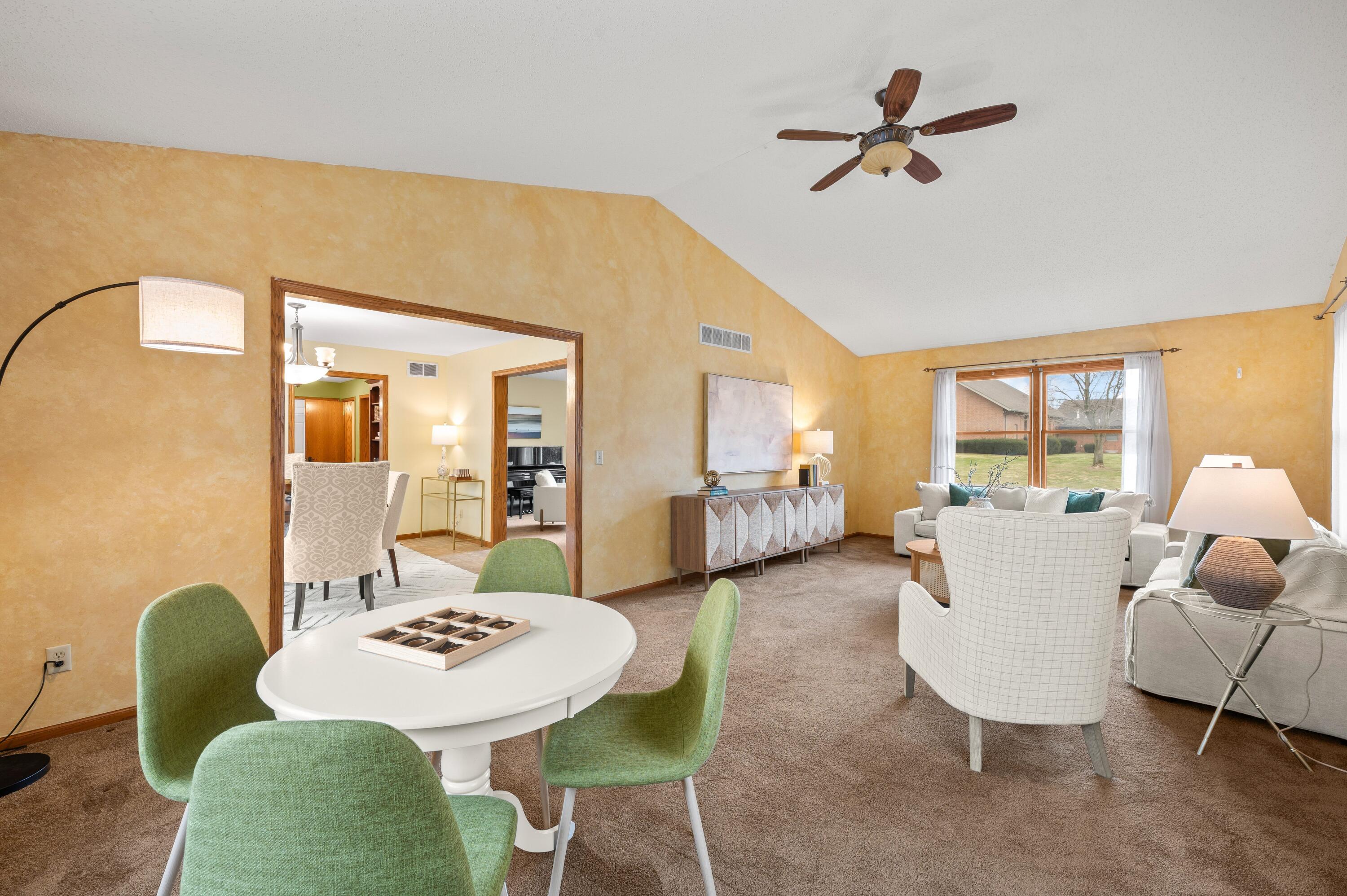 765 Oakridge Road, St. Joseph