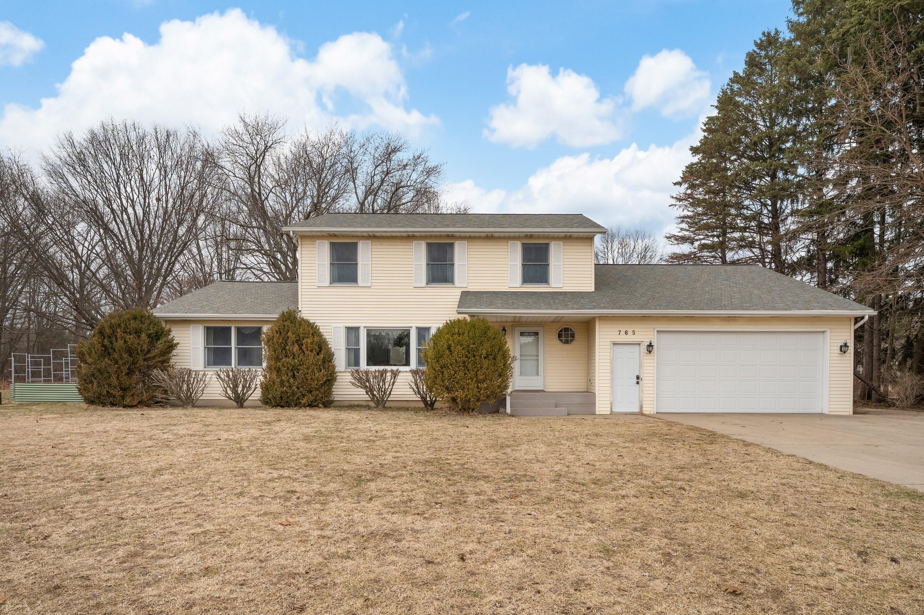 765 Oakridge Road, St. Joseph