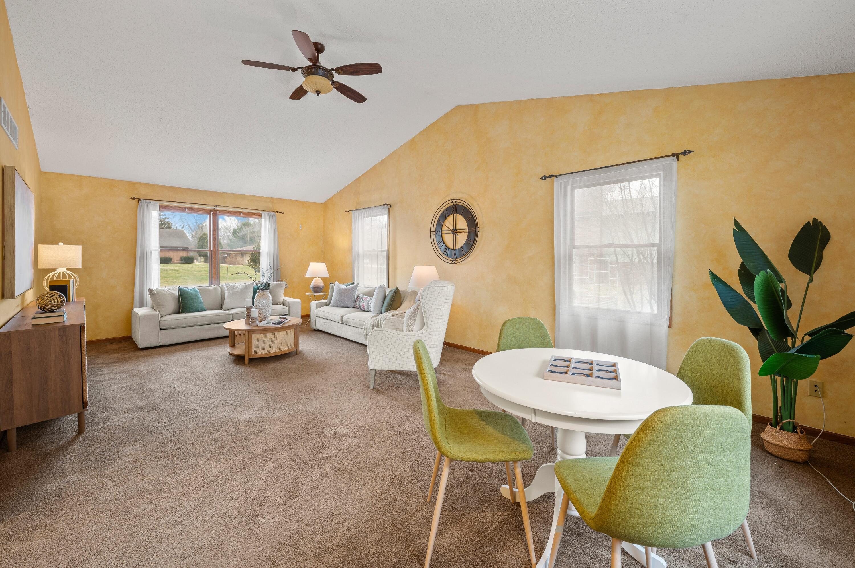 765 Oakridge Road, St. Joseph