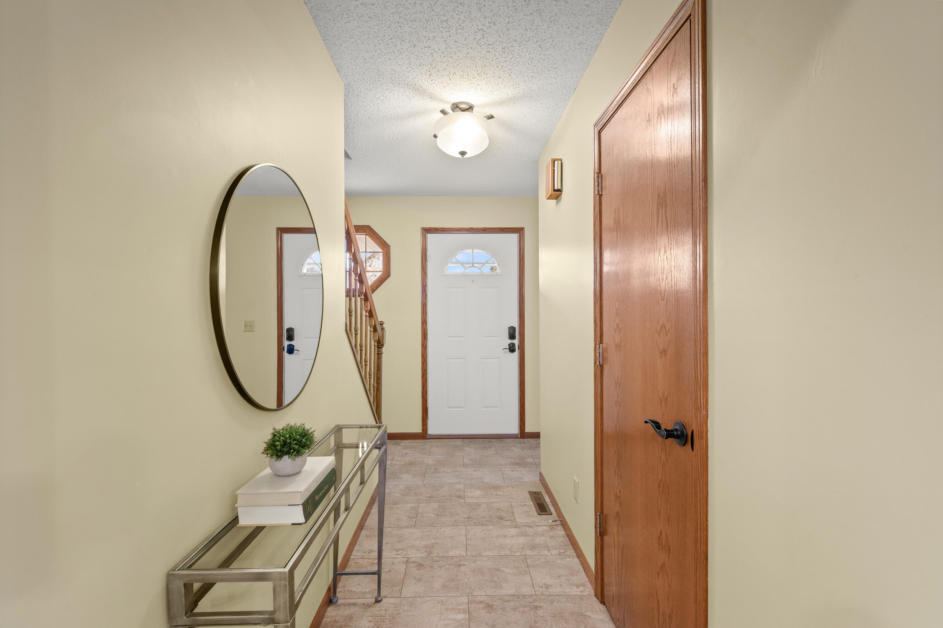 765 Oakridge Road, St. Joseph