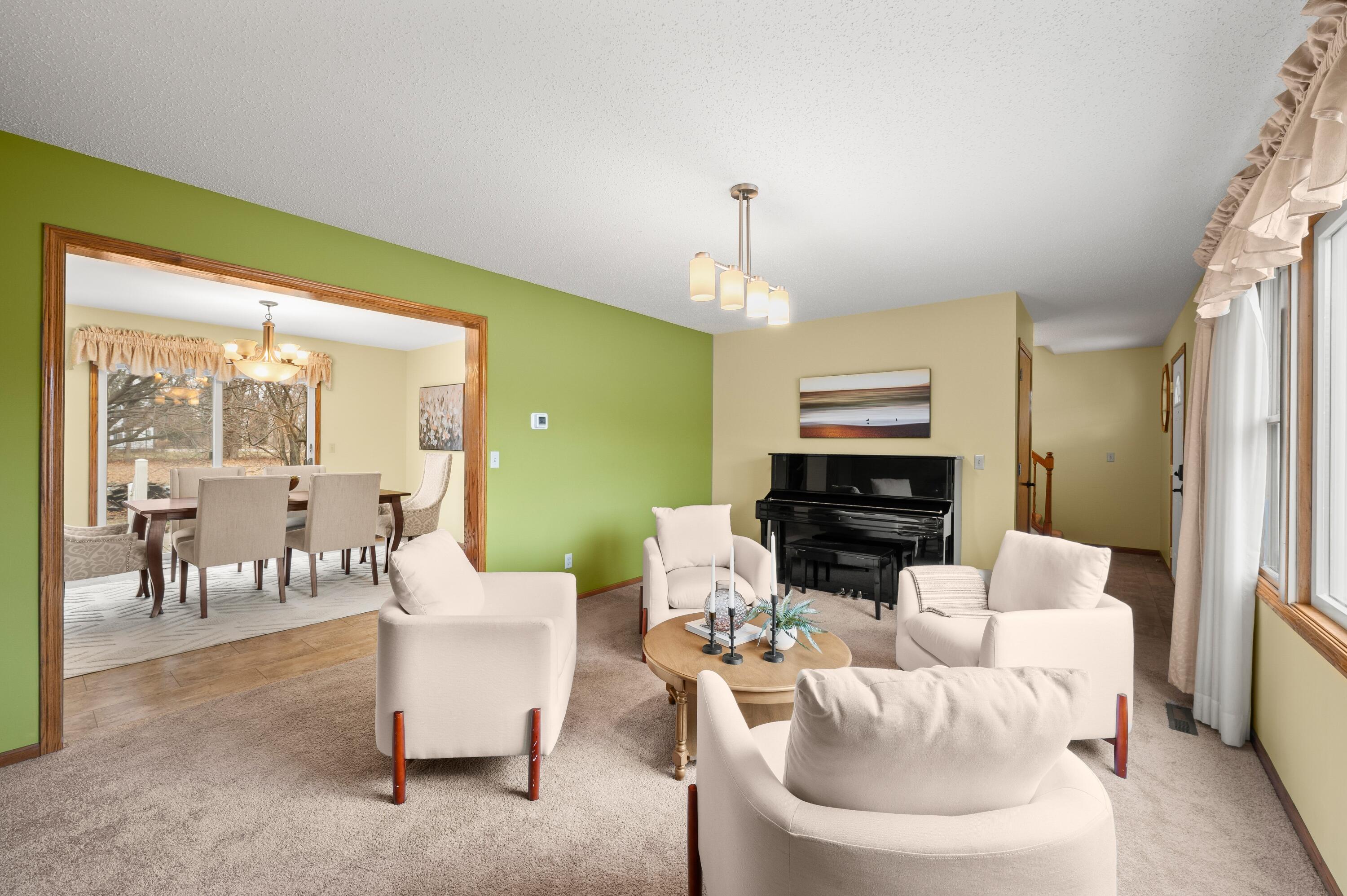 765 Oakridge Road, St. Joseph