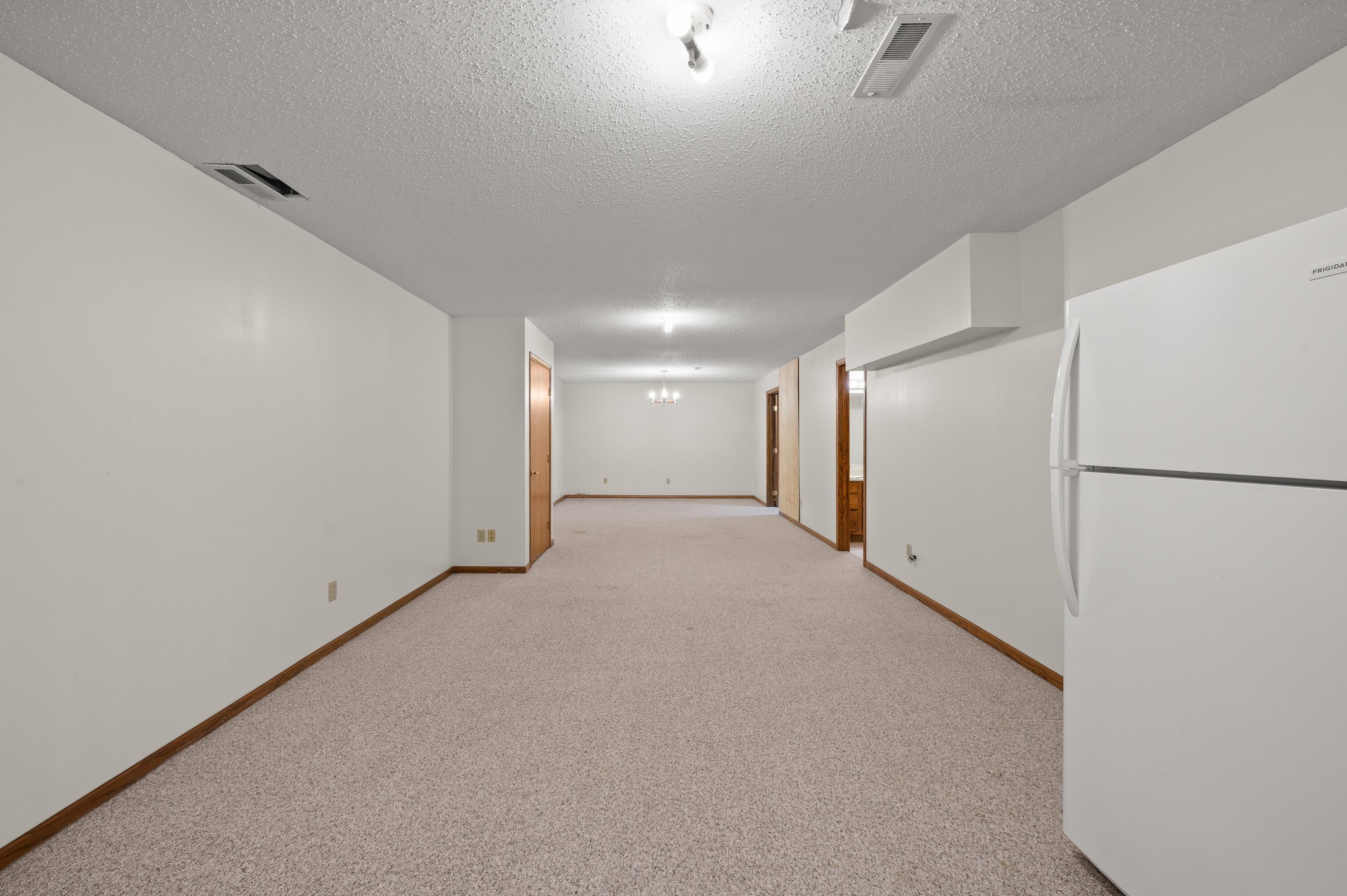 765 Oakridge Road, St. Joseph