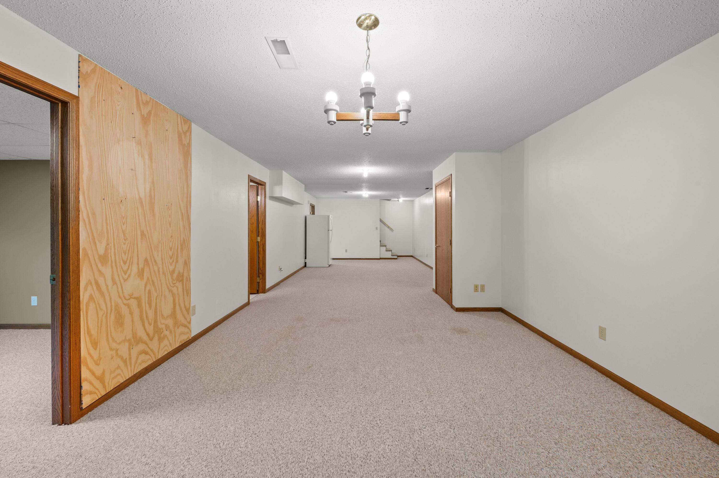 765 Oakridge Road, St. Joseph