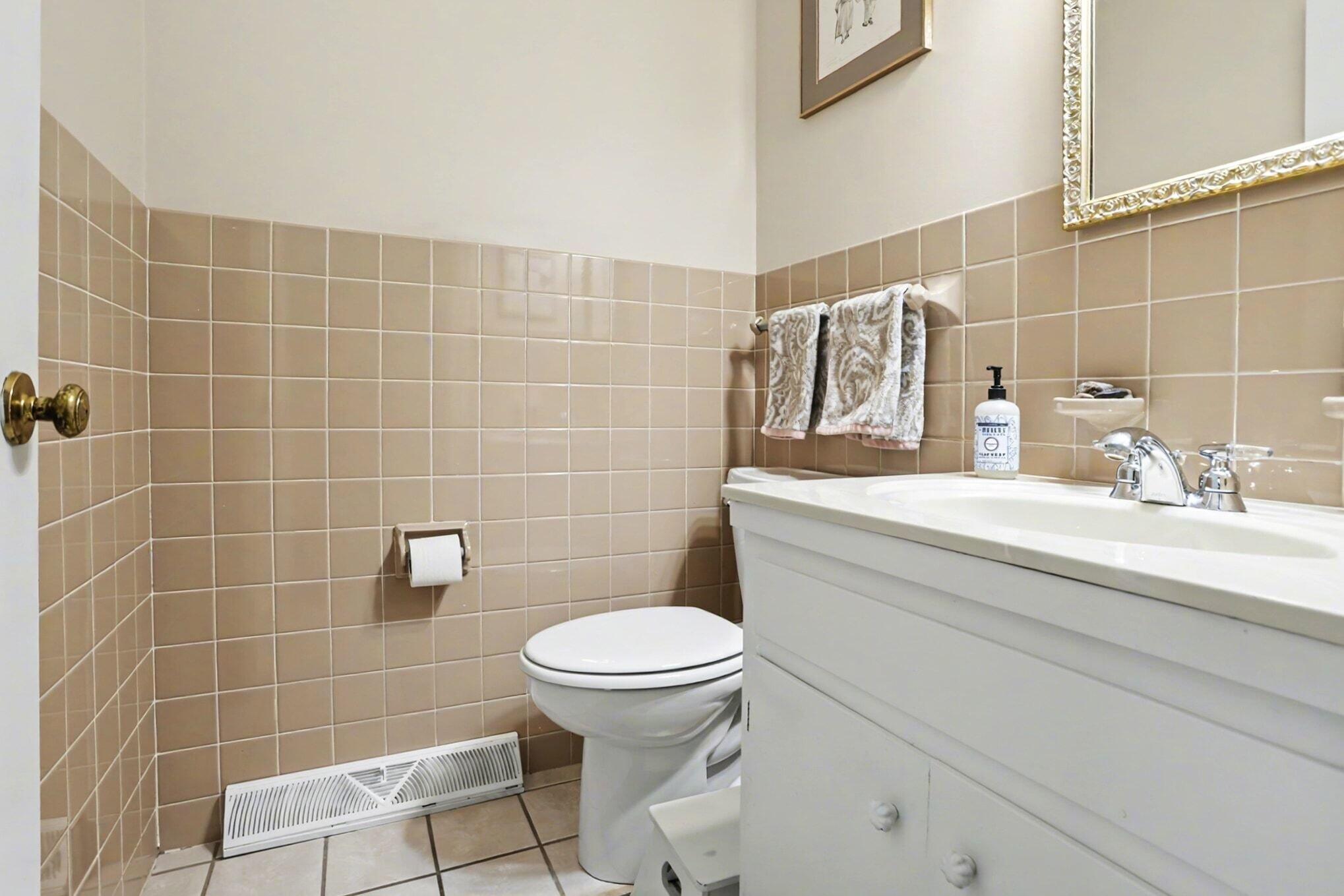 422 Briar Court, St. Joseph