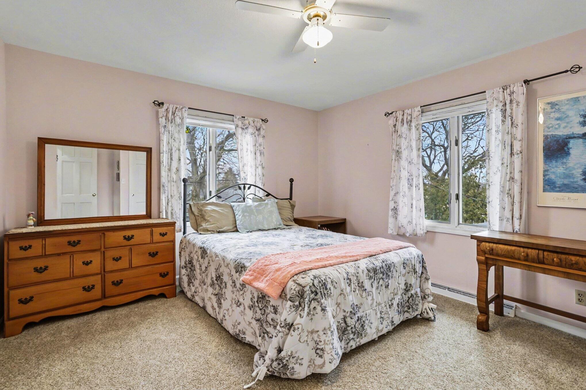 422 Briar Court, St. Joseph