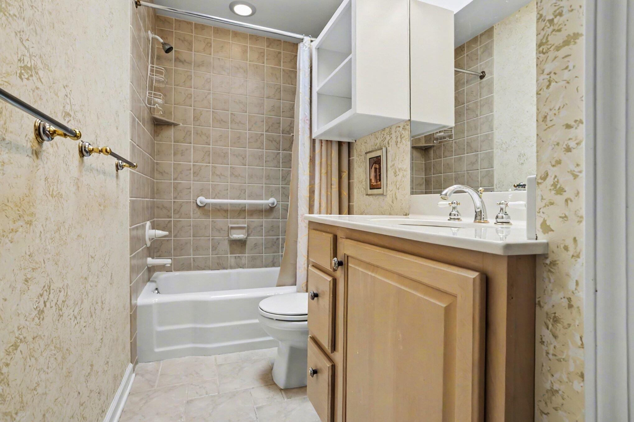422 Briar Court, St. Joseph