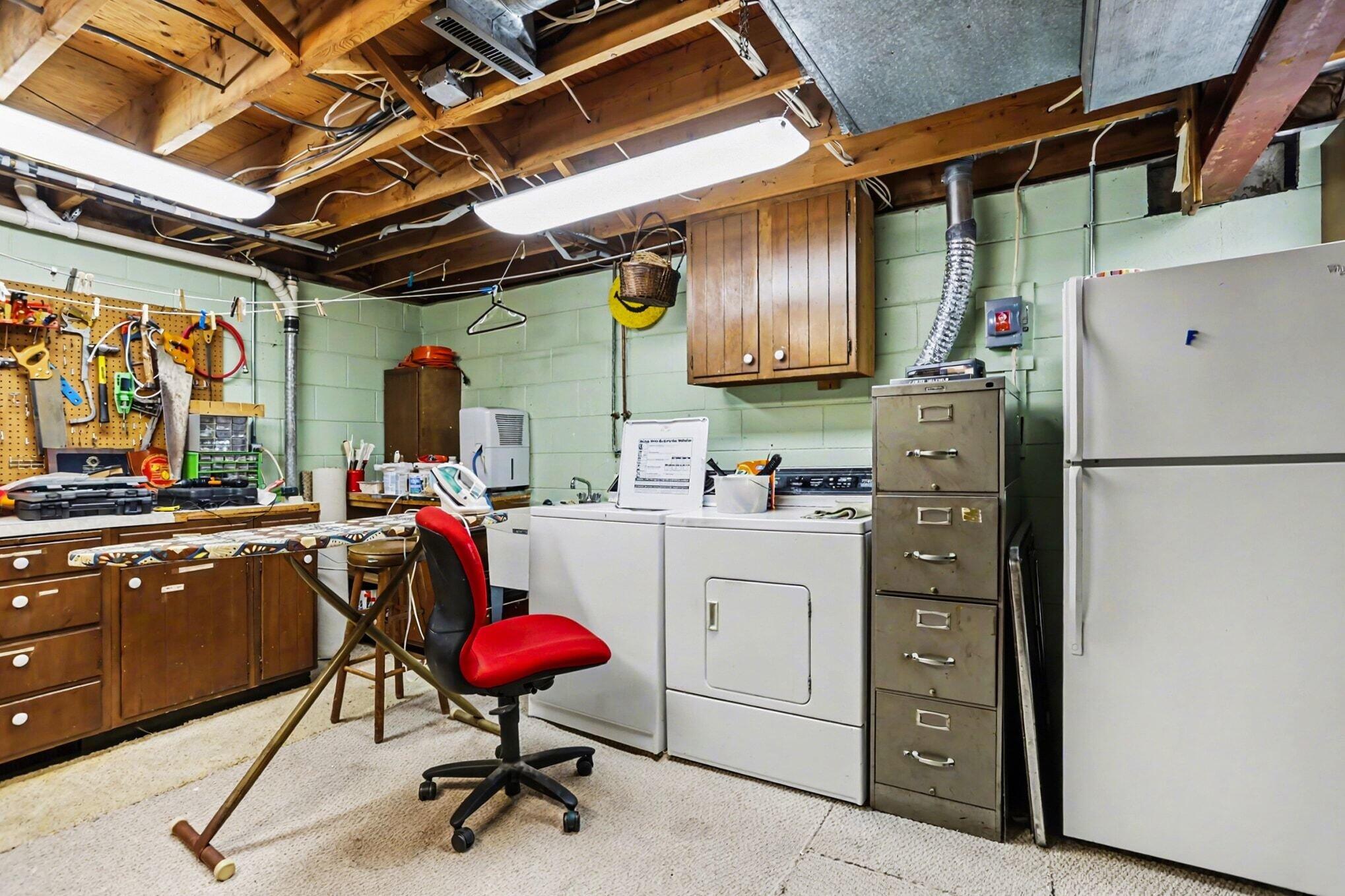 422 Briar Court, St. Joseph