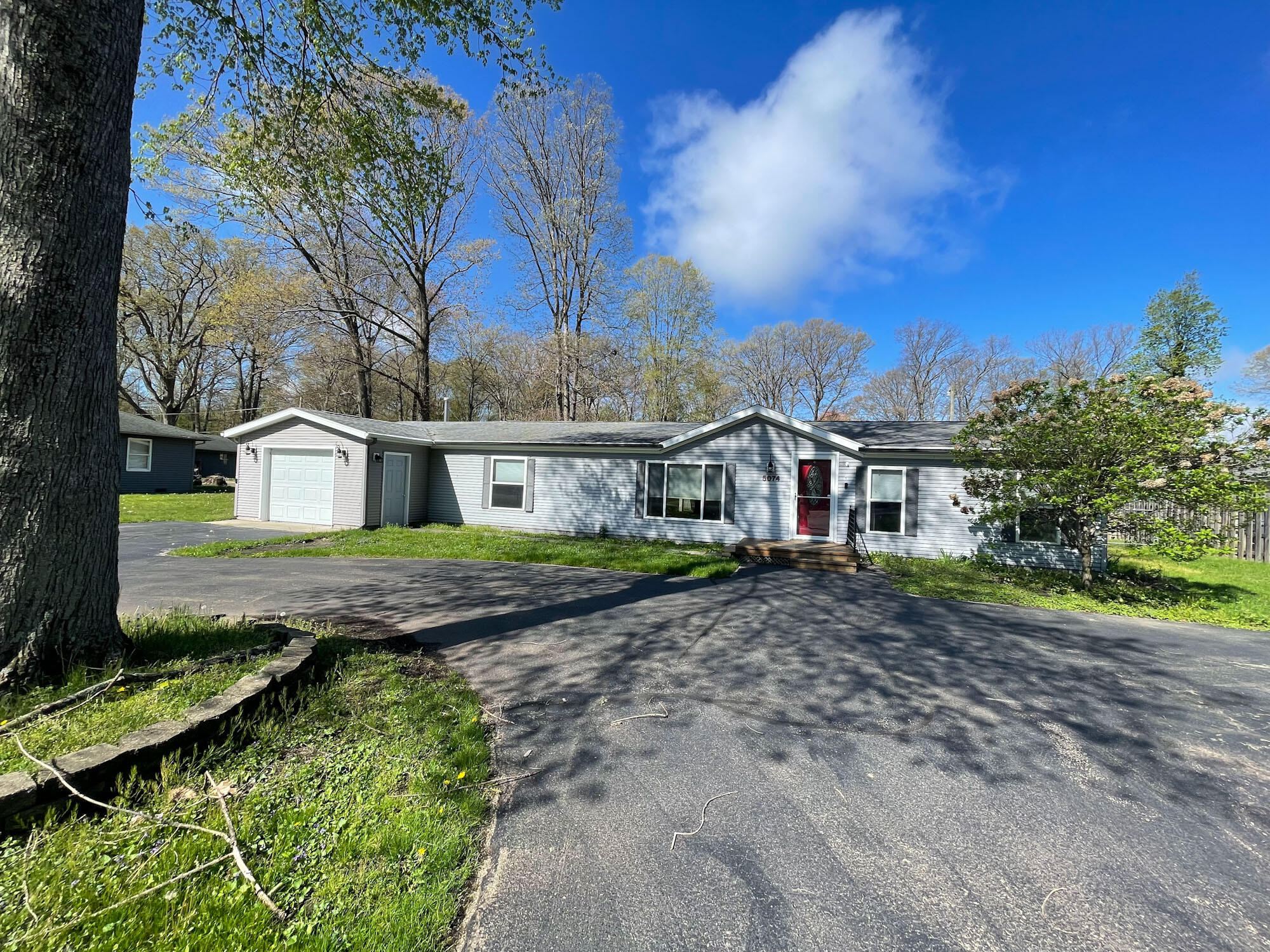 5074 Woodward