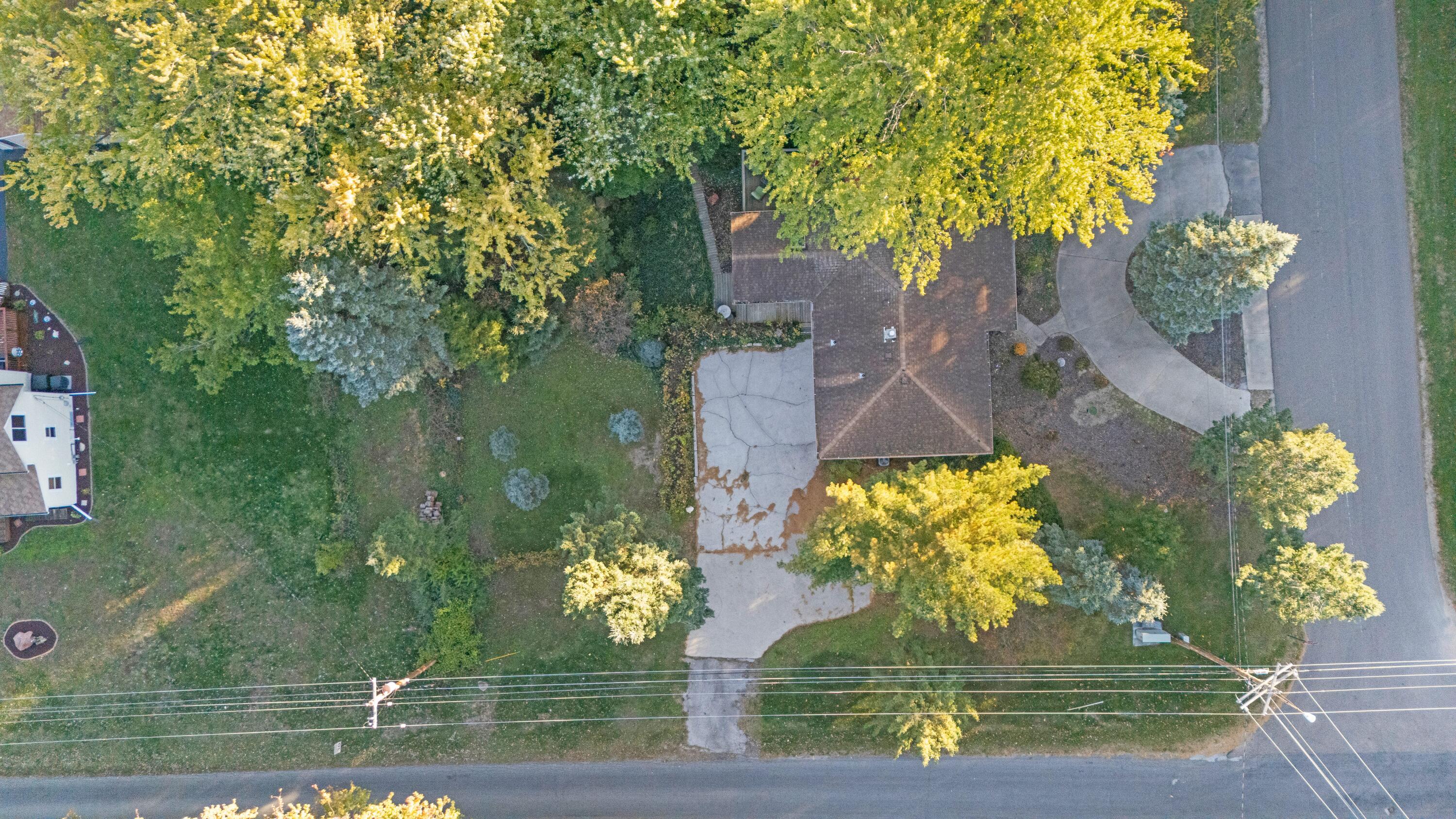 4913 Ridge Road