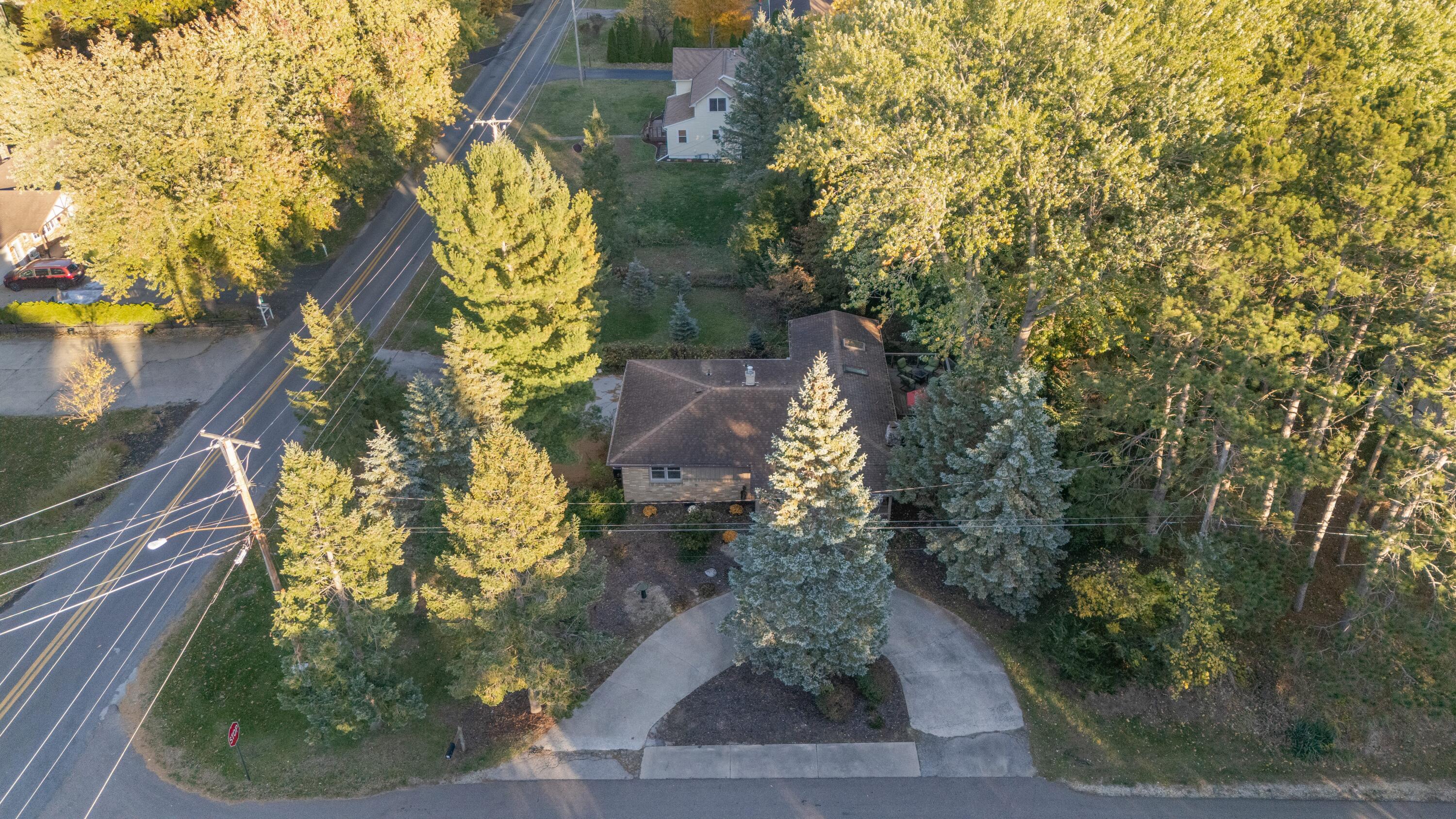 4913 Ridge Road