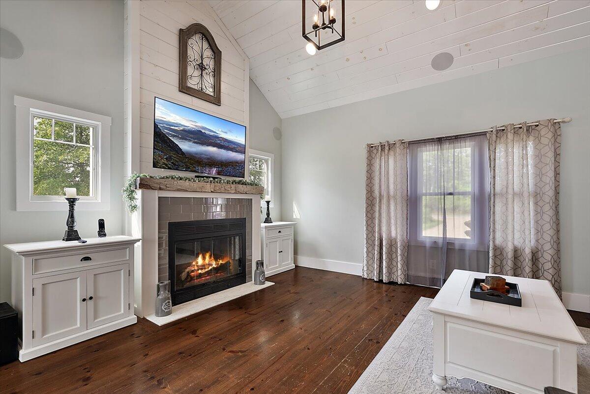8351 Jericho Road